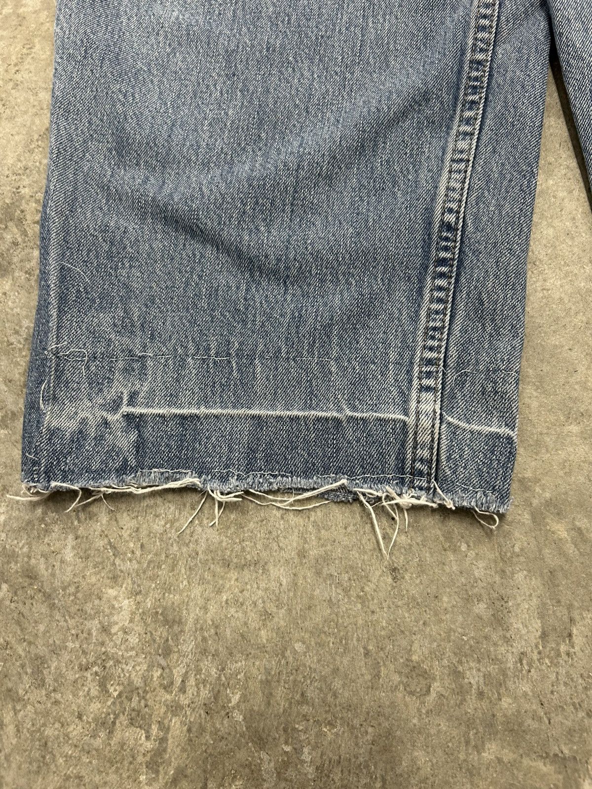 Levi's Vintage silver tab Levi jeans Size US 36 / EU 52 - 4 Thumbnail