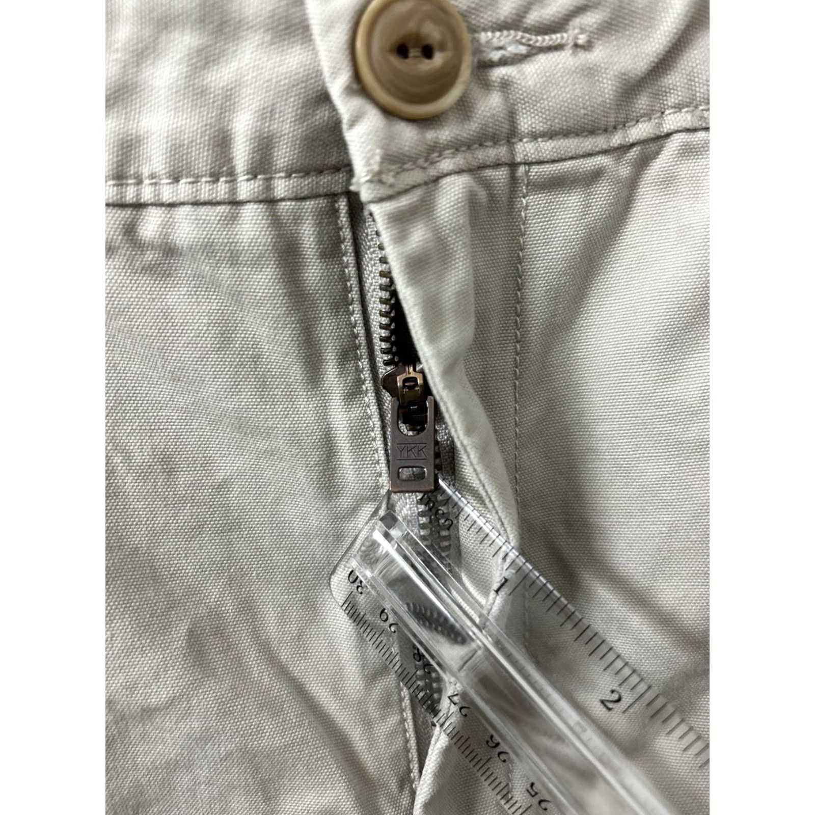 Vintage L.L. Bean Signature Shorts Mens 36 Beige Slim Straight Fit 304413 Canvas Cotton Zipper Flat Front Pockets Chino Summer Casual Vintage: No Size US 36 / EU 52 - 4 Thumbnail