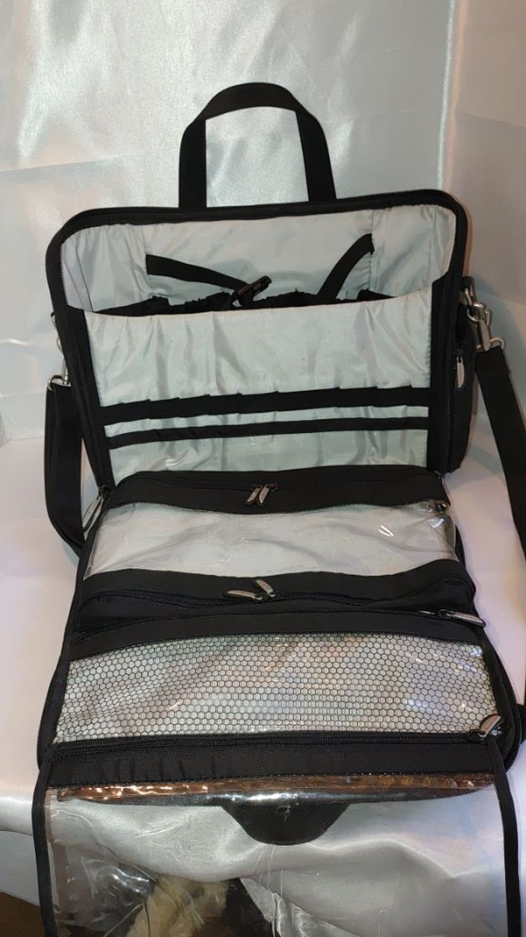 Away Travel Travelon XL Toiletry Weekender Tote Size ONE SIZE - 8 Thumbnail