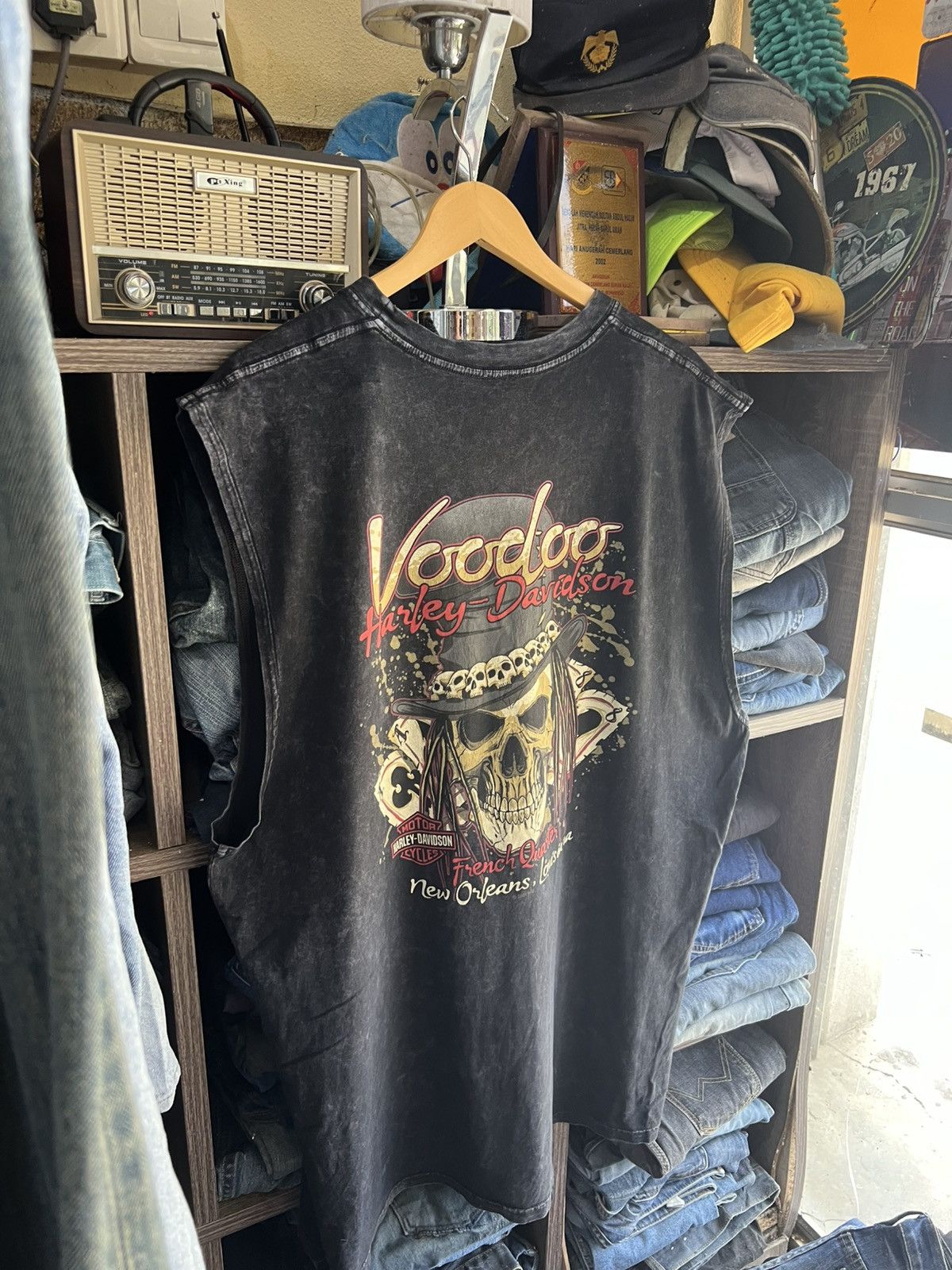 Harley Davidson 🔥Rare Voodoo Harley Davidson Sleeveless Tee Size US XL / EU 56 / 4 - 3 Thumbnail