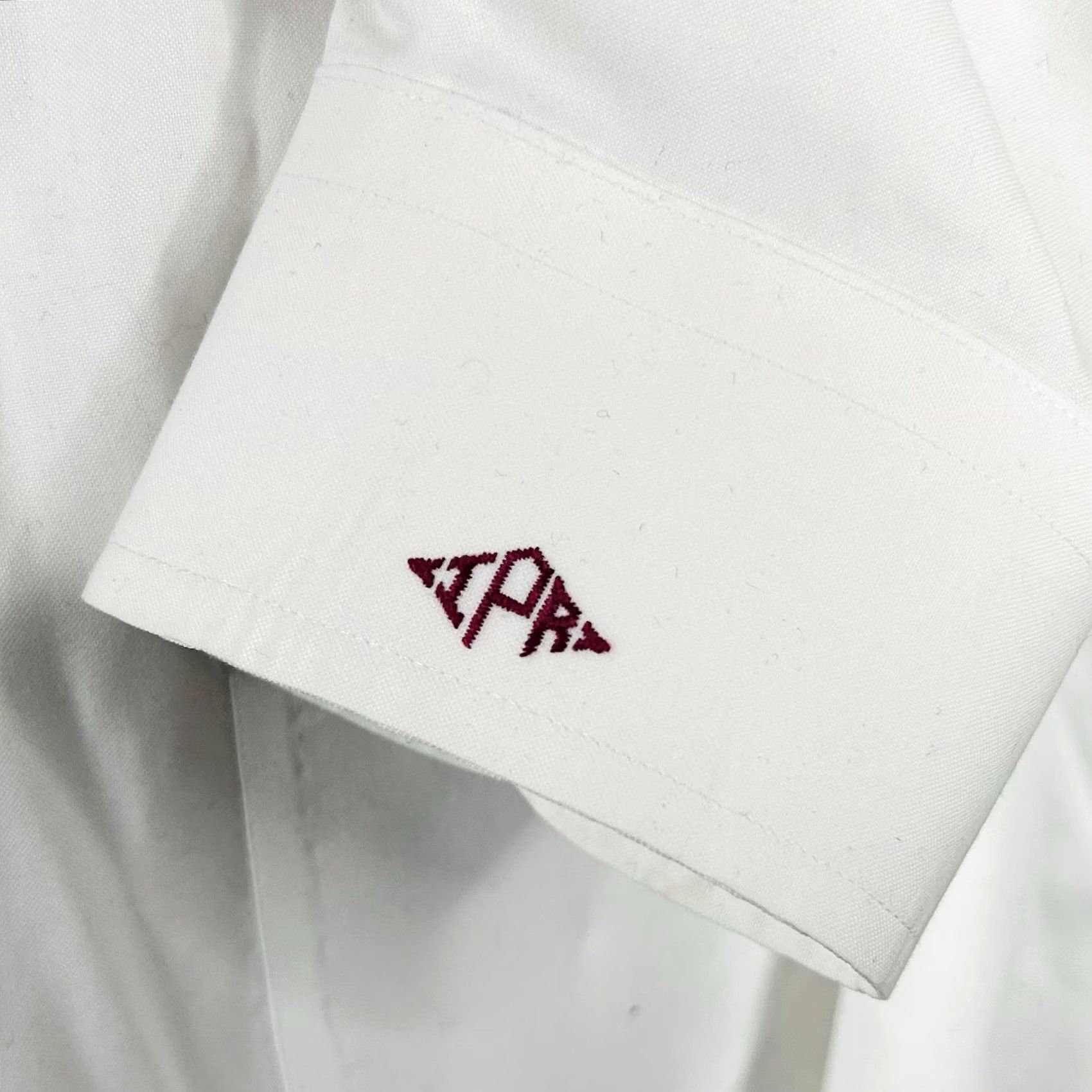 Jos. A. Bank Jos A Bank 17.5 33 Traditional Fit Traveler Dress Shirt All White 100% Cotton Shirt Mens Regular White 17.5 33 Size 48R - 5 Thumbnail