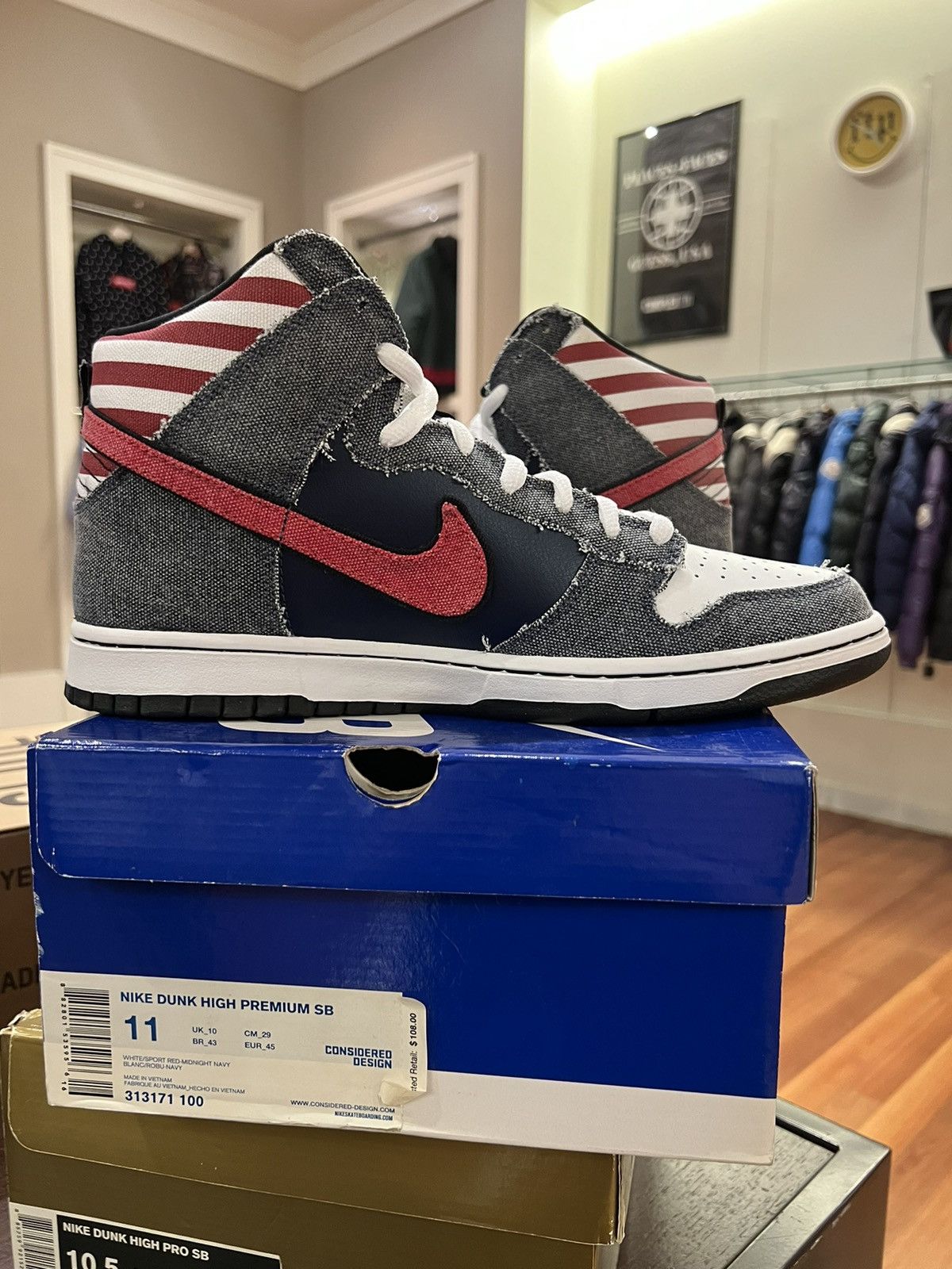 Nike 2010 Nike dunk high premium SB ‘Born in the USA’ Size US 11 / EU 44 - 4 Thumbnail