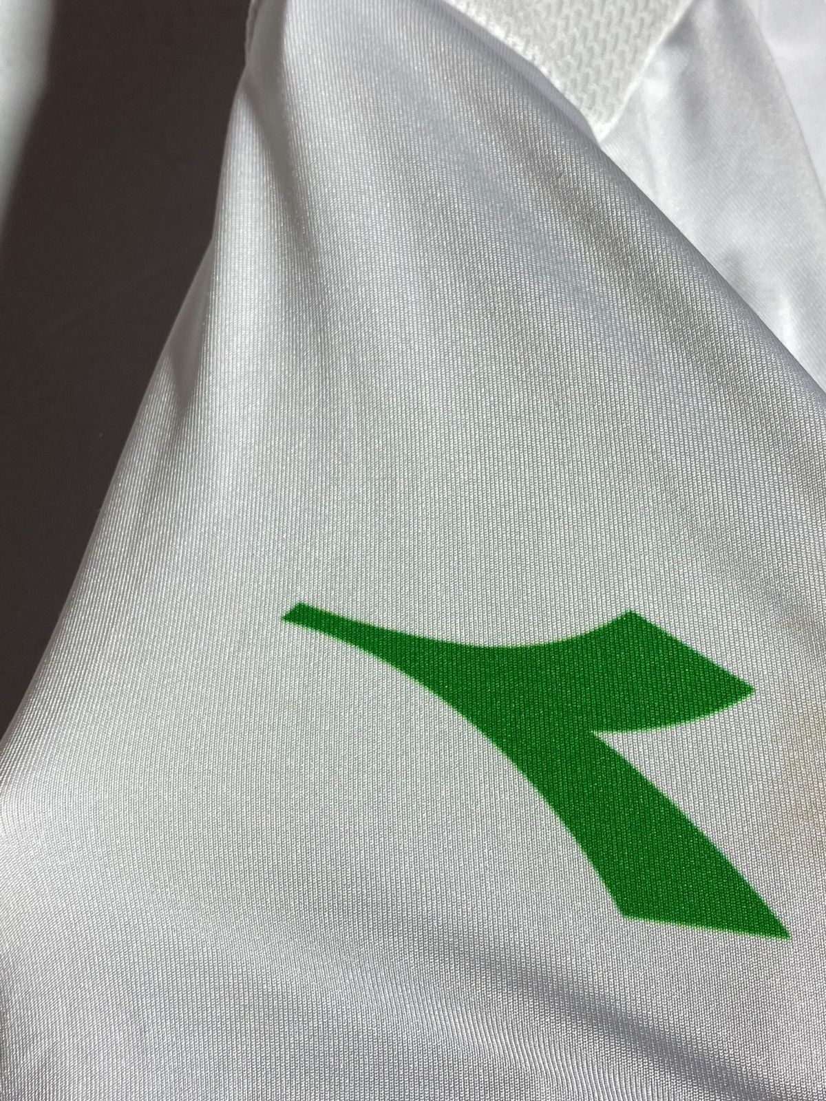 Diadora Diadora Denizlispor 2021/22 Fourth Football Shirt Size US M / EU 48-50 / 2 - 9 Thumbnail