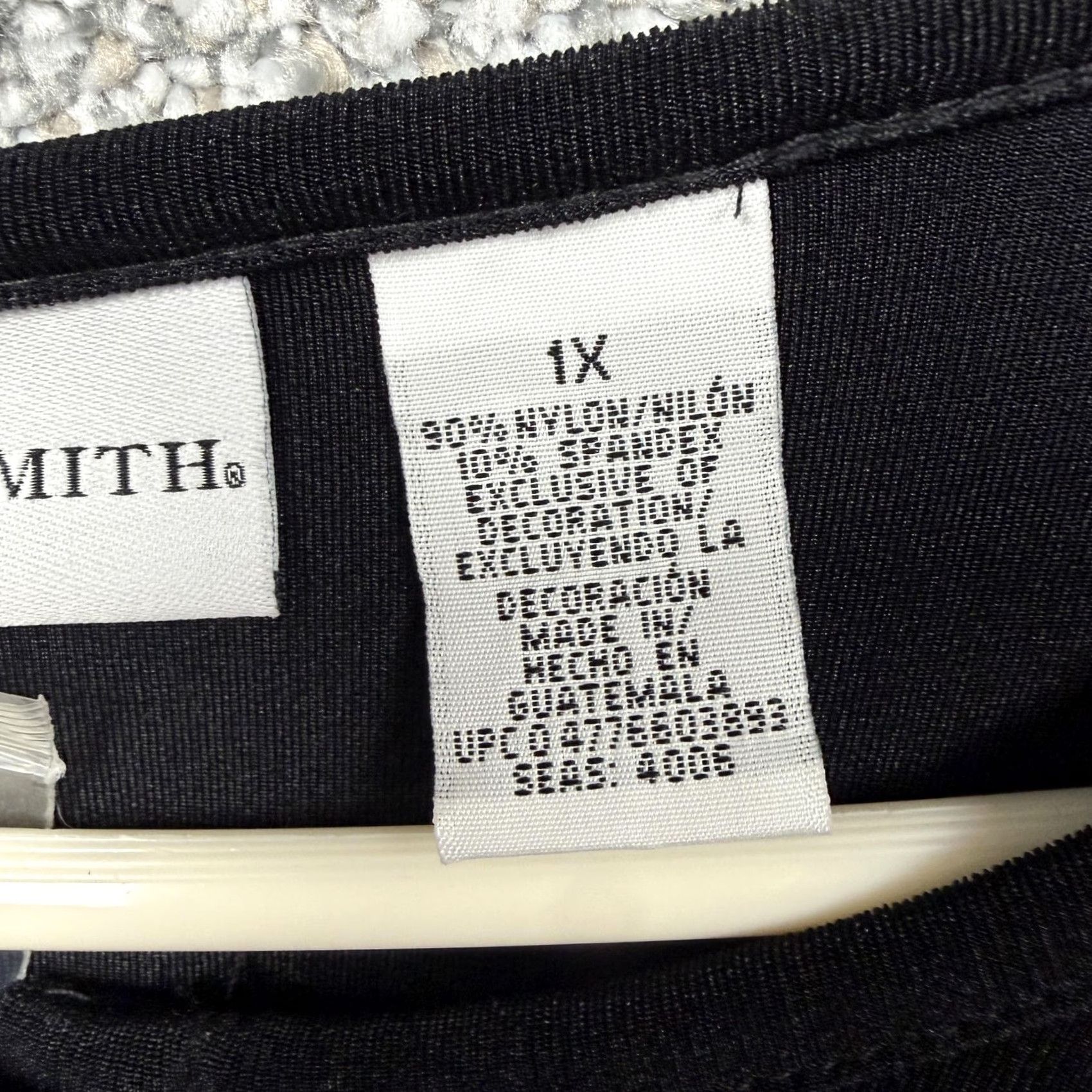 Vintage VINTAGE Jaclyn Smith T-Shirt Womens 1X Plus Black Embroidered Henley Whimsigoth Coquette Size XL / US 12-14 / IT 48-50 - 6 Thumbnail