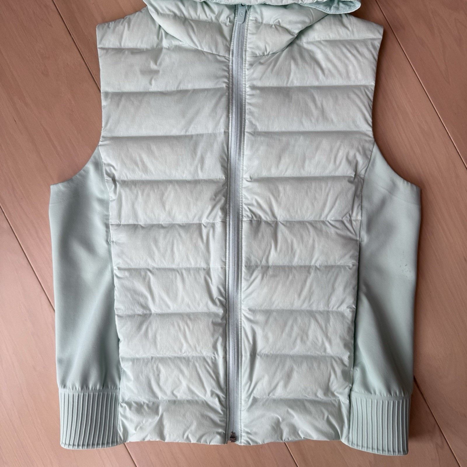 Lululemon Lululemon Down and Around Vest Women's 6 Green Insulated Size M / US 6-8 / IT 42-44 - 5 Thumbnail