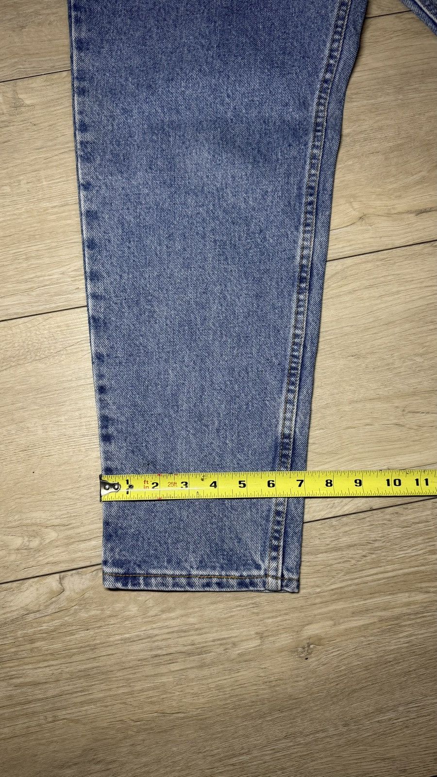 Levi's Vintage 1990s Levis 551 Relaxed Fit Tapered Leg Women’s Jean Size 34" / US 12 / IT 48 - 6 Thumbnail