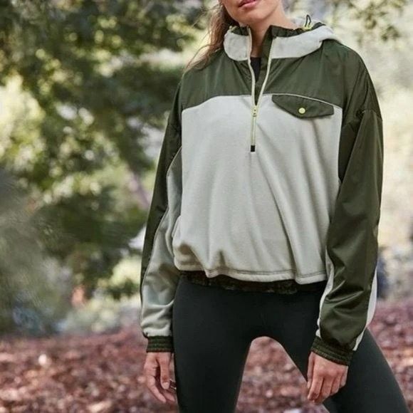Athleta Athleta Zion Microfleece 1/4 Zip Hoodie Jacket #511865 Size M / US 6-8 / IT 42-44 - 2 Thumbnail
