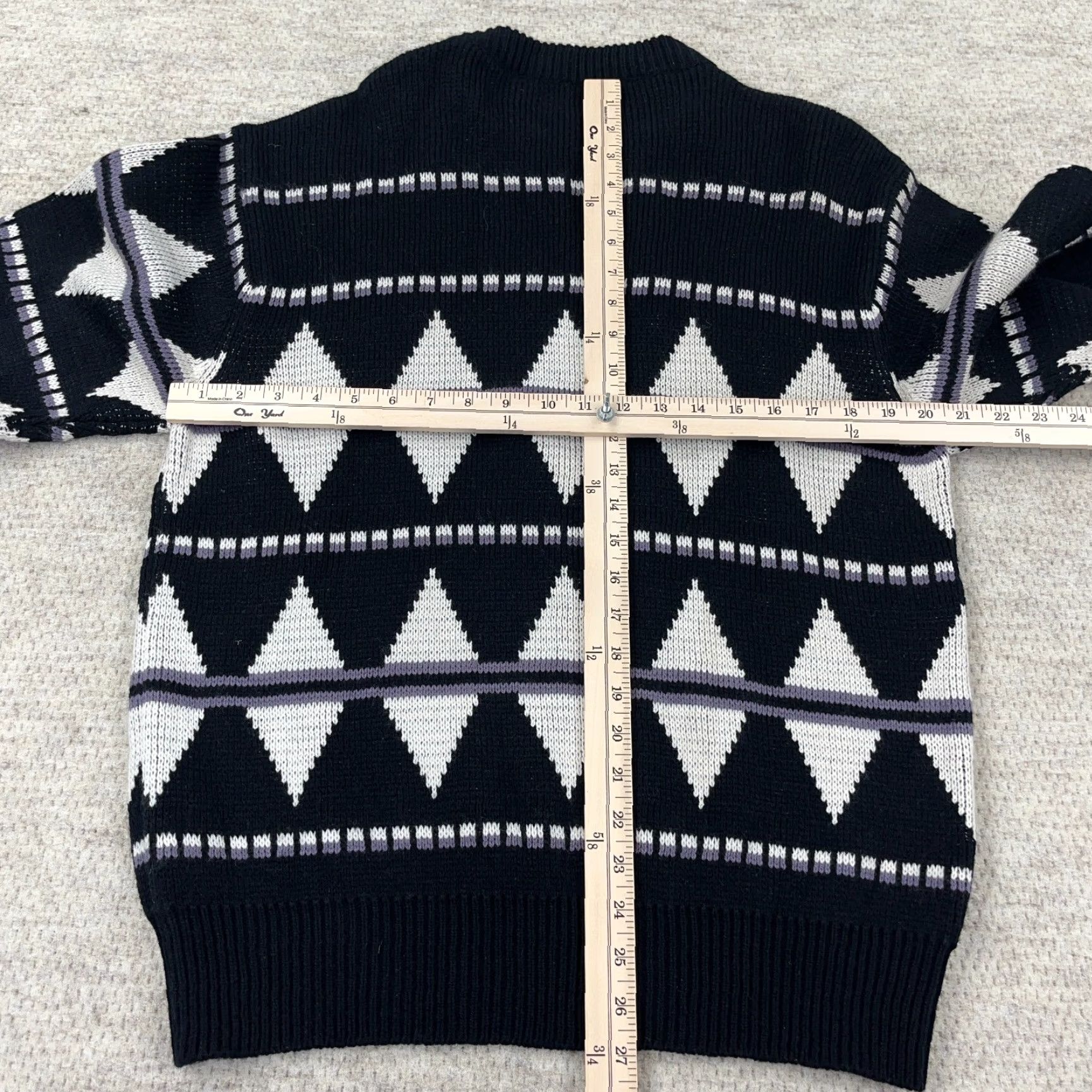 VINTAGE Sweater Graphix Geometric Diamond Knit Pullover Men L 