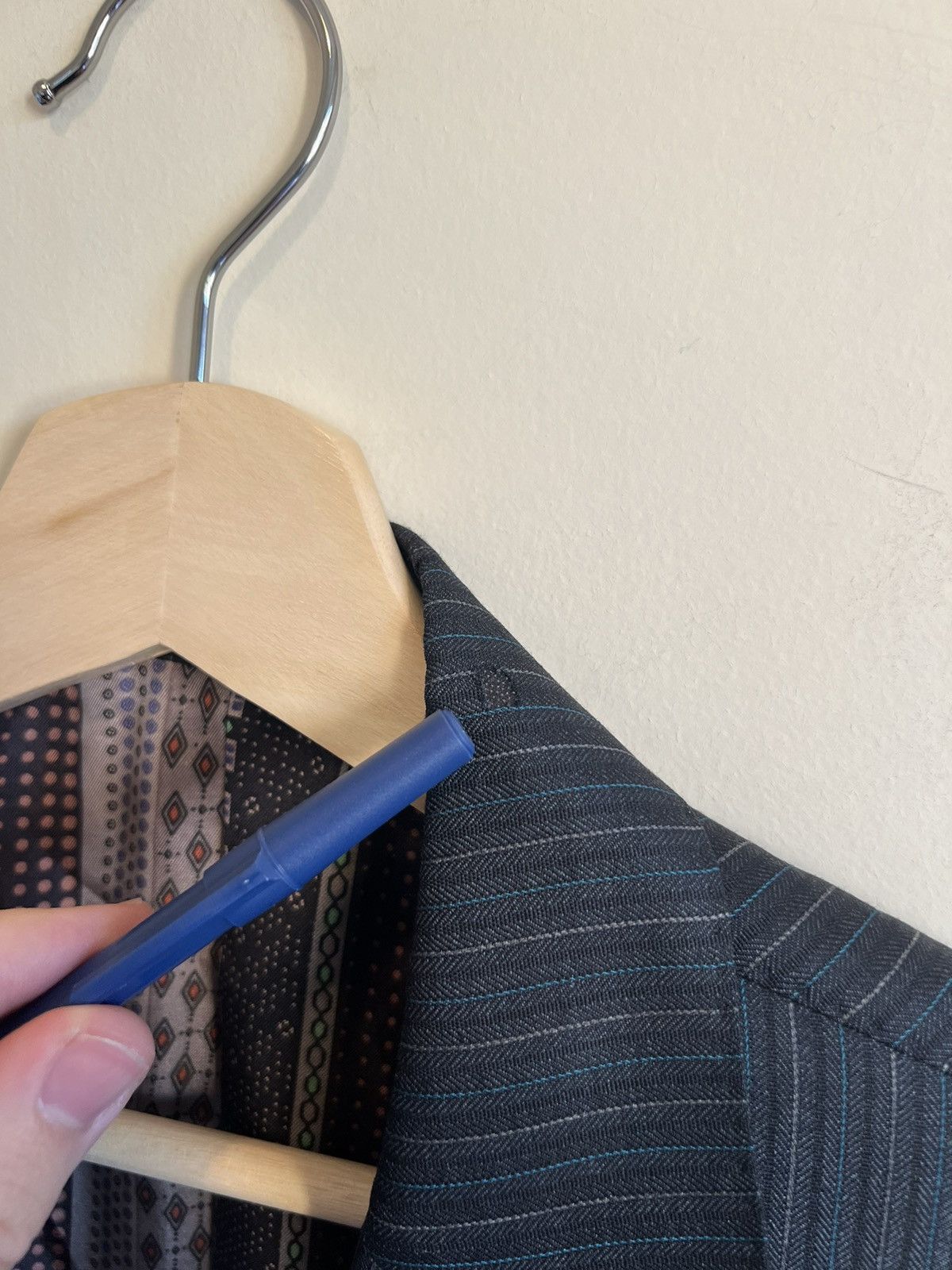 Etro ETRO 2 PIECE striped suit 52 size silk Italy Size 52R - 16 Thumbnail