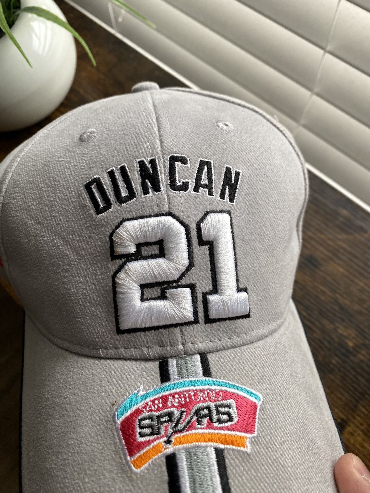 NBA Vintage 90s Tim Duncan San Antonio Spurs Hat Size ONE SIZE - 2 Thumbnail