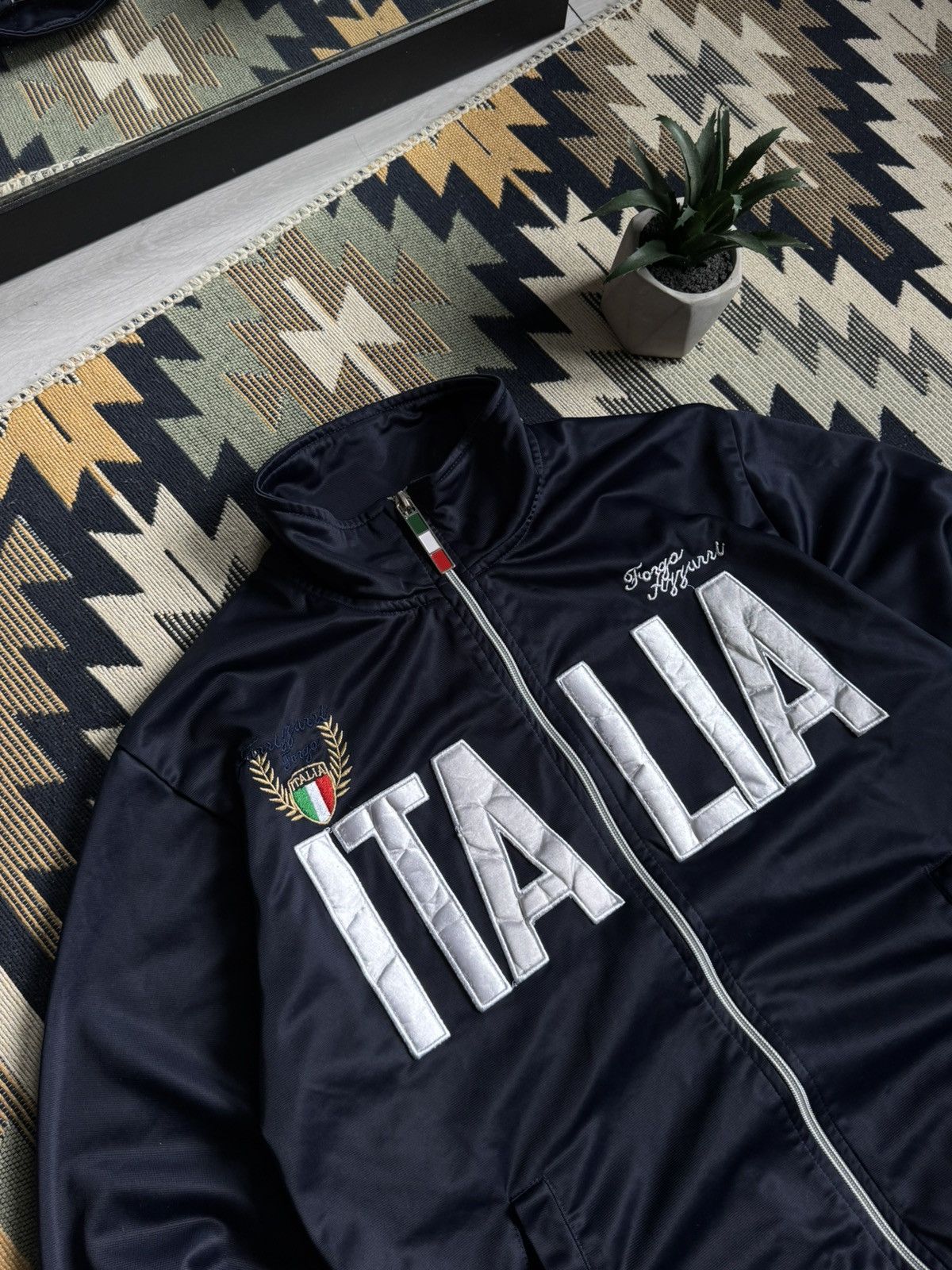 Vintage Vintage Italia Y2K Logo Track Jacket Size US M / EU 48-50 / 2 - 4 Thumbnail