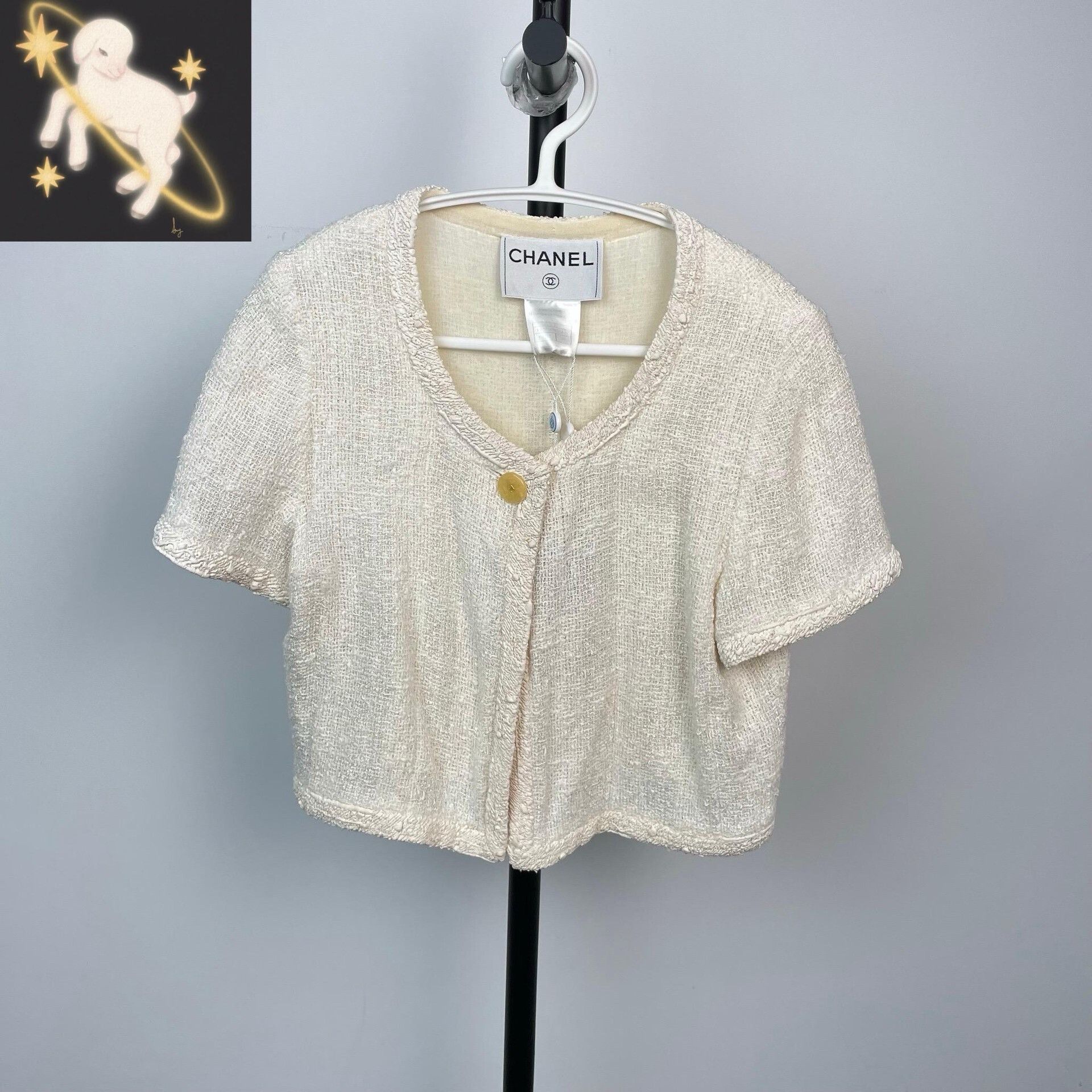 Chanel Chanel Vintage White Jacket 38 Women Size S / US 4 / IT 40 - 1 Thumbnail