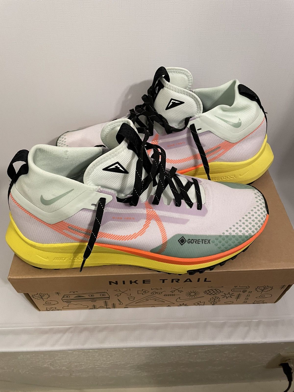 Nike Nike React Pegasus Trail 4 GORE-TEX Size US 11 / EU 44 - 1 Thumbnail
