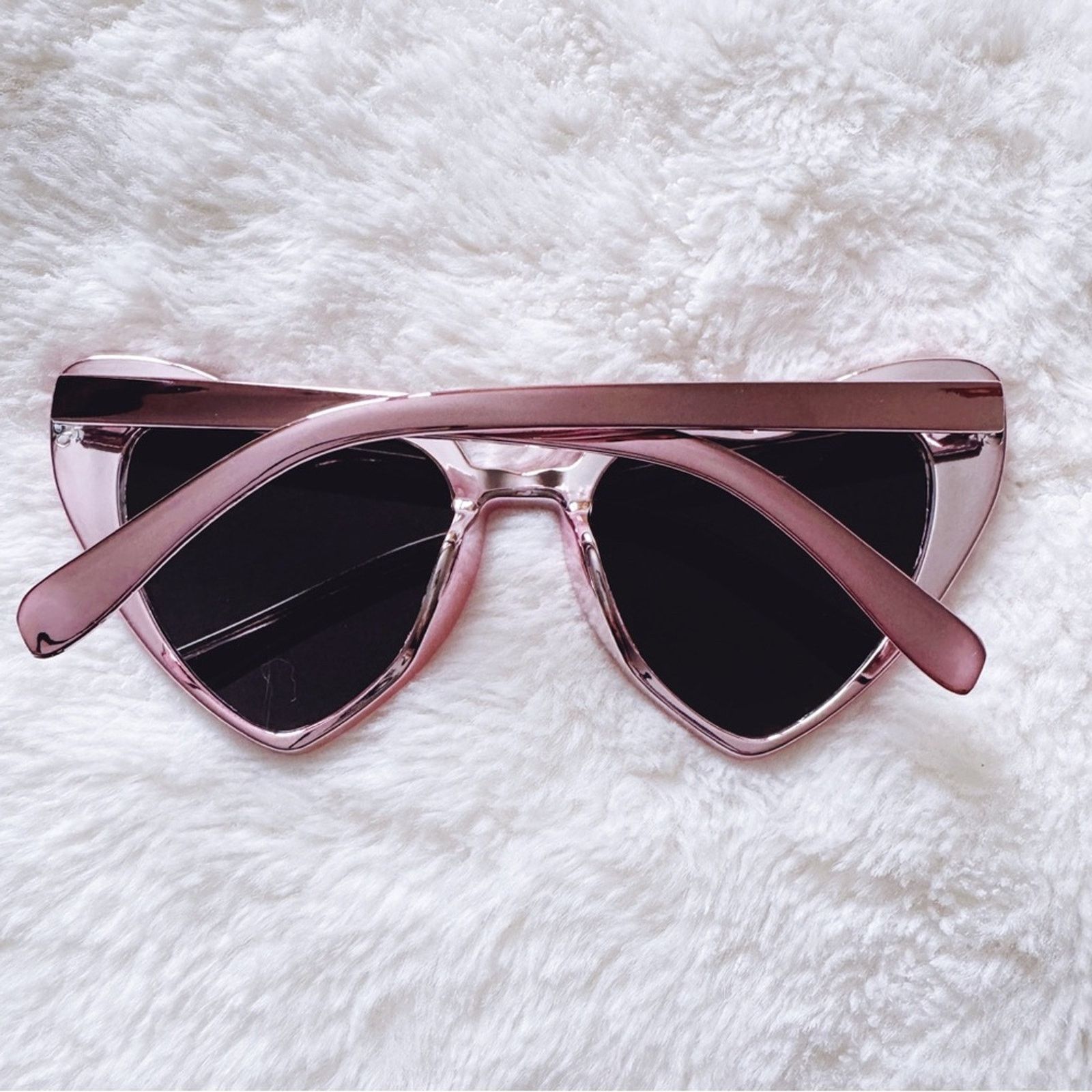 Other Addison Pink Heart-Shaped Sunglasses Size ONE SIZE - 15 Thumbnail