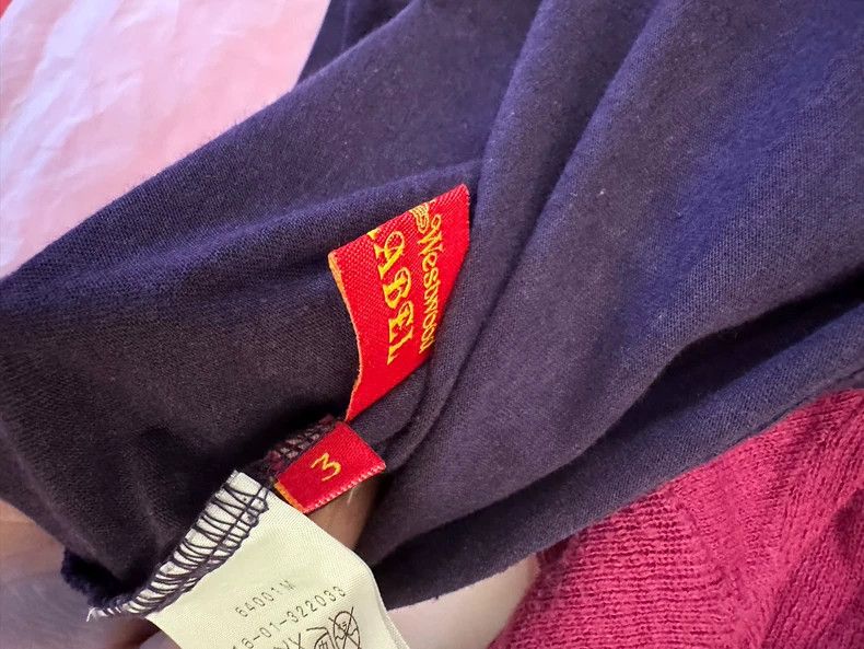 Vivienne Westwood Vivienne Westwood size 3 Purple red lips long sleeves T-shi Size M / US 6-8 / IT 42-44 - 7 Thumbnail