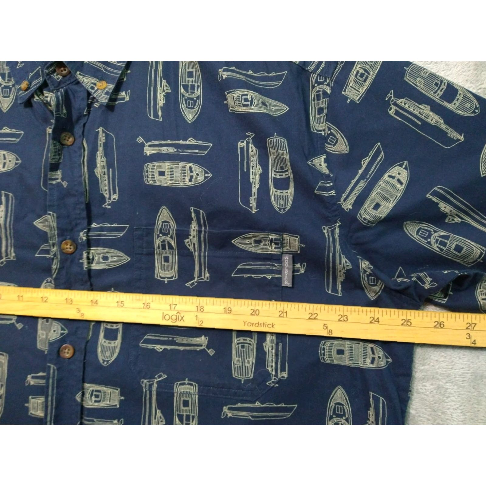 Vintage Woolrich Shirt Mens Large Blue Boat Print Short Sleeve Button Front Camp Sailing Size US L / EU 52-54 / 3 - 4 Thumbnail