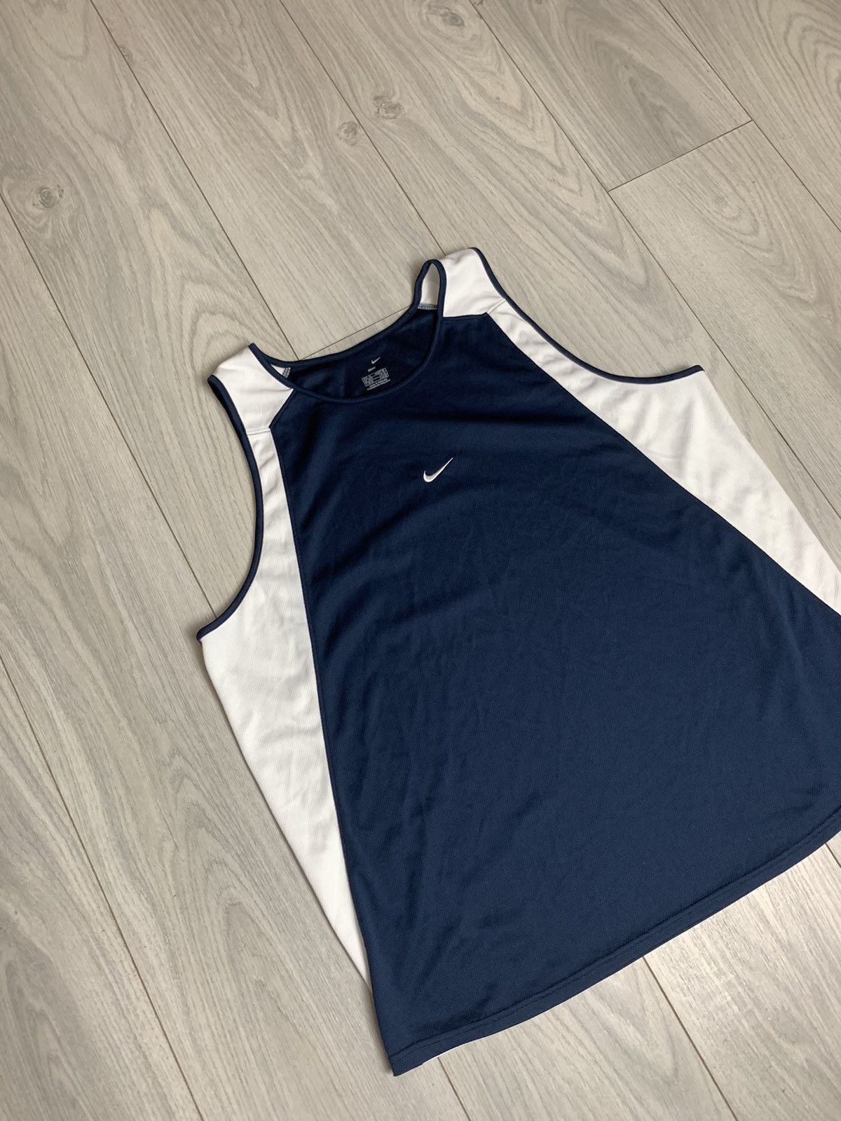 Nike × Vintage Vintage Nike With Centre Swoosh Size US XL / EU 56 / 4 - 2 Thumbnail