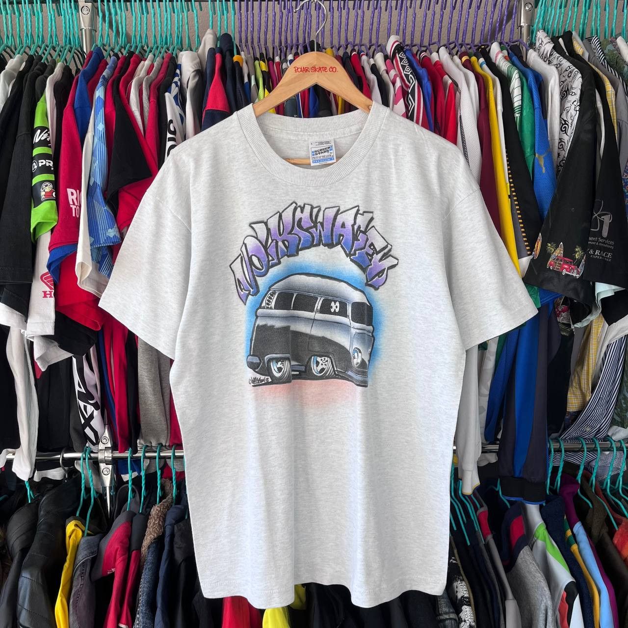Vintage Vintage 1996 Rap Graffiti Volkswagen Bus Gray Tshirt Size L Size US L / EU 52-54 / 3 - 2 Thumbnail