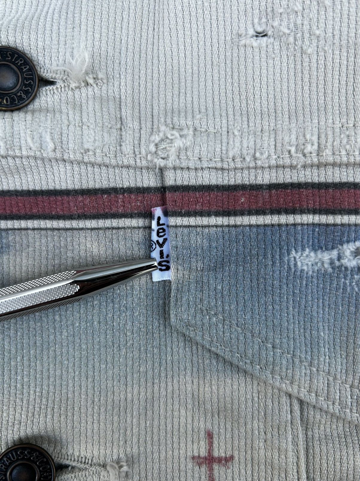 Levi's Auskou les six distressed levi’s corduroy trucker jacket Size US M / EU 48-50 / 2 - 4 Thumbnail