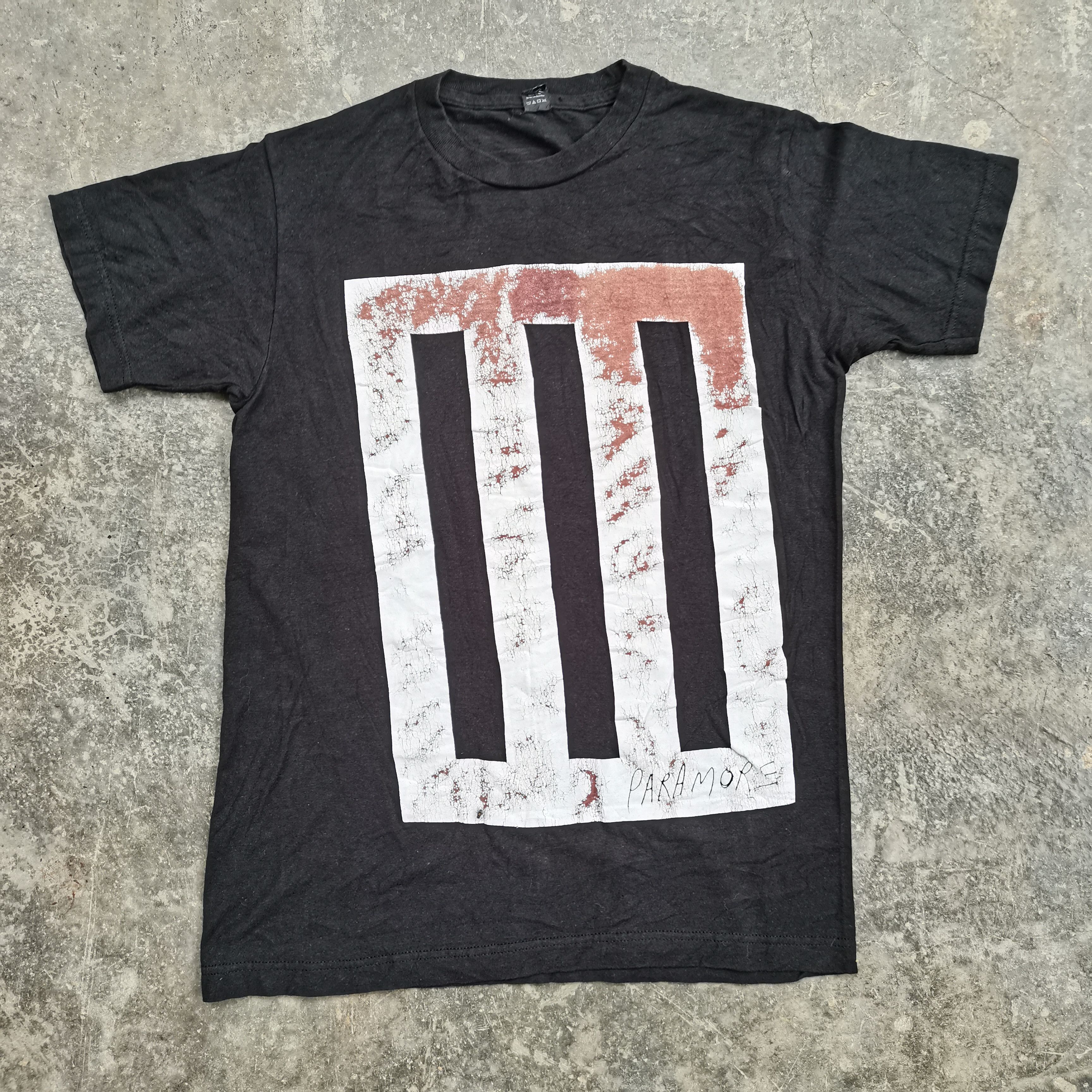 Band Tees × Vintage Vintage 2014 PARAMORE MONUMENT TOUR Black Tee Size US S / EU 44-46 / 1 - 1 Thumbnail