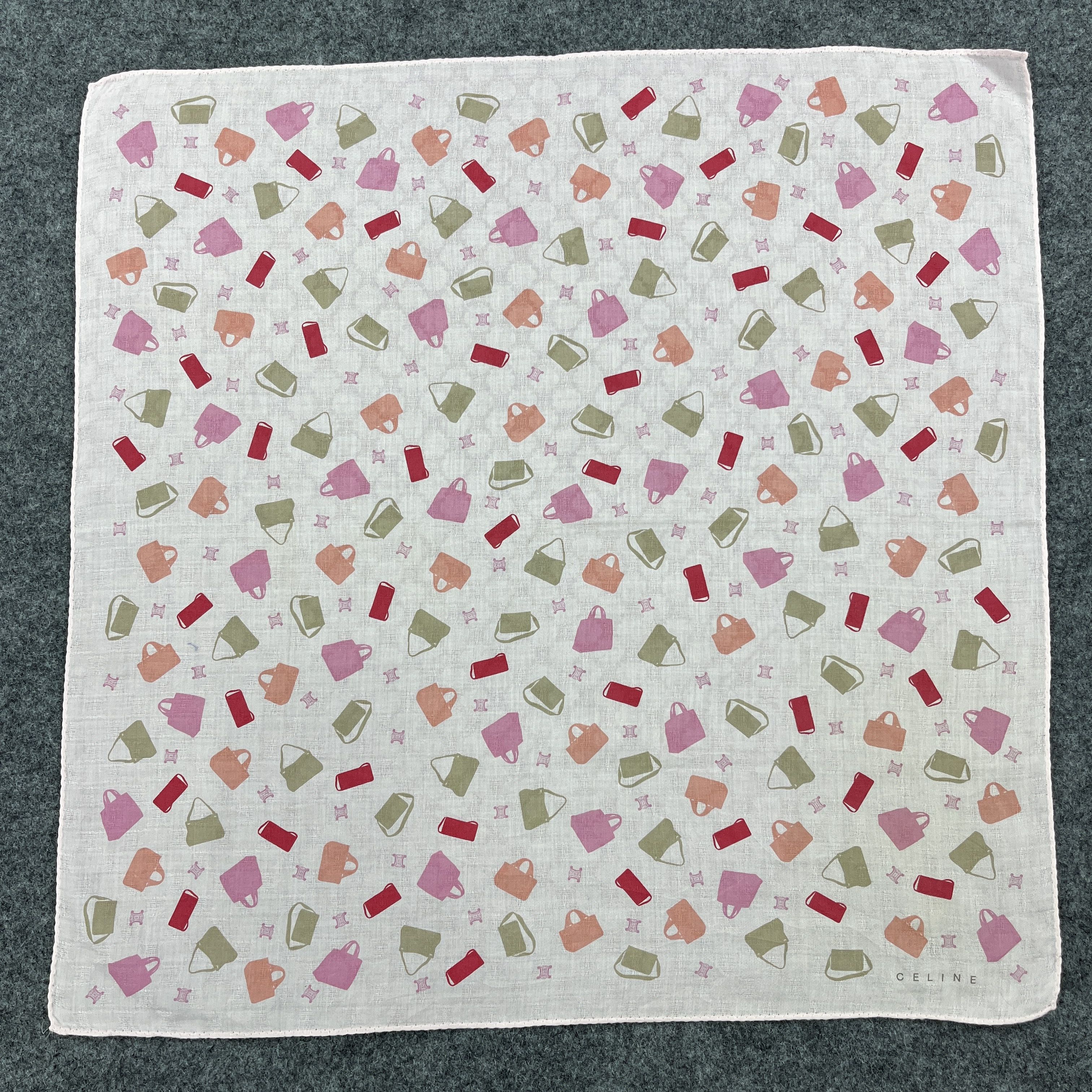 Celine Celine Handkerchief Neckerchief Bandana B770 Size ONE SIZE - 2 Thumbnail