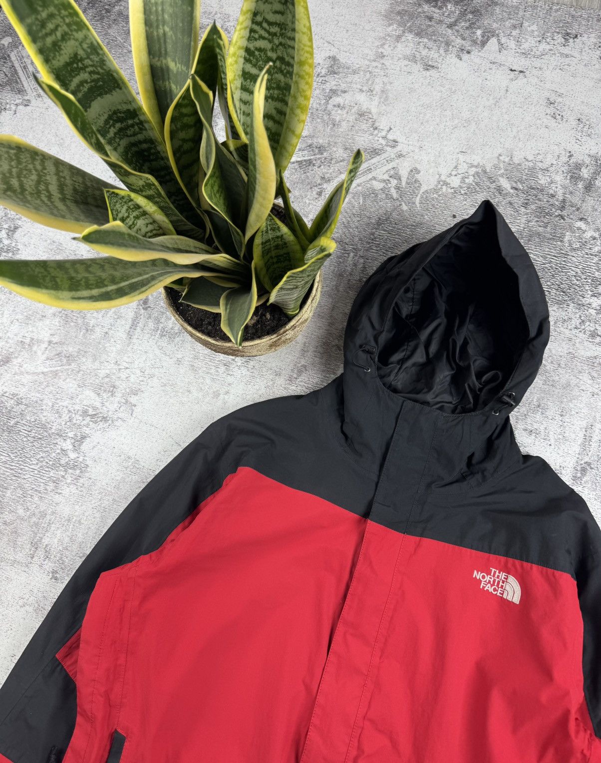 The North Face The North Face HyVent TNF Gorpcore Light Jacket Winderbreaker Size US M / EU 48-50 / 2 - 6 Thumbnail