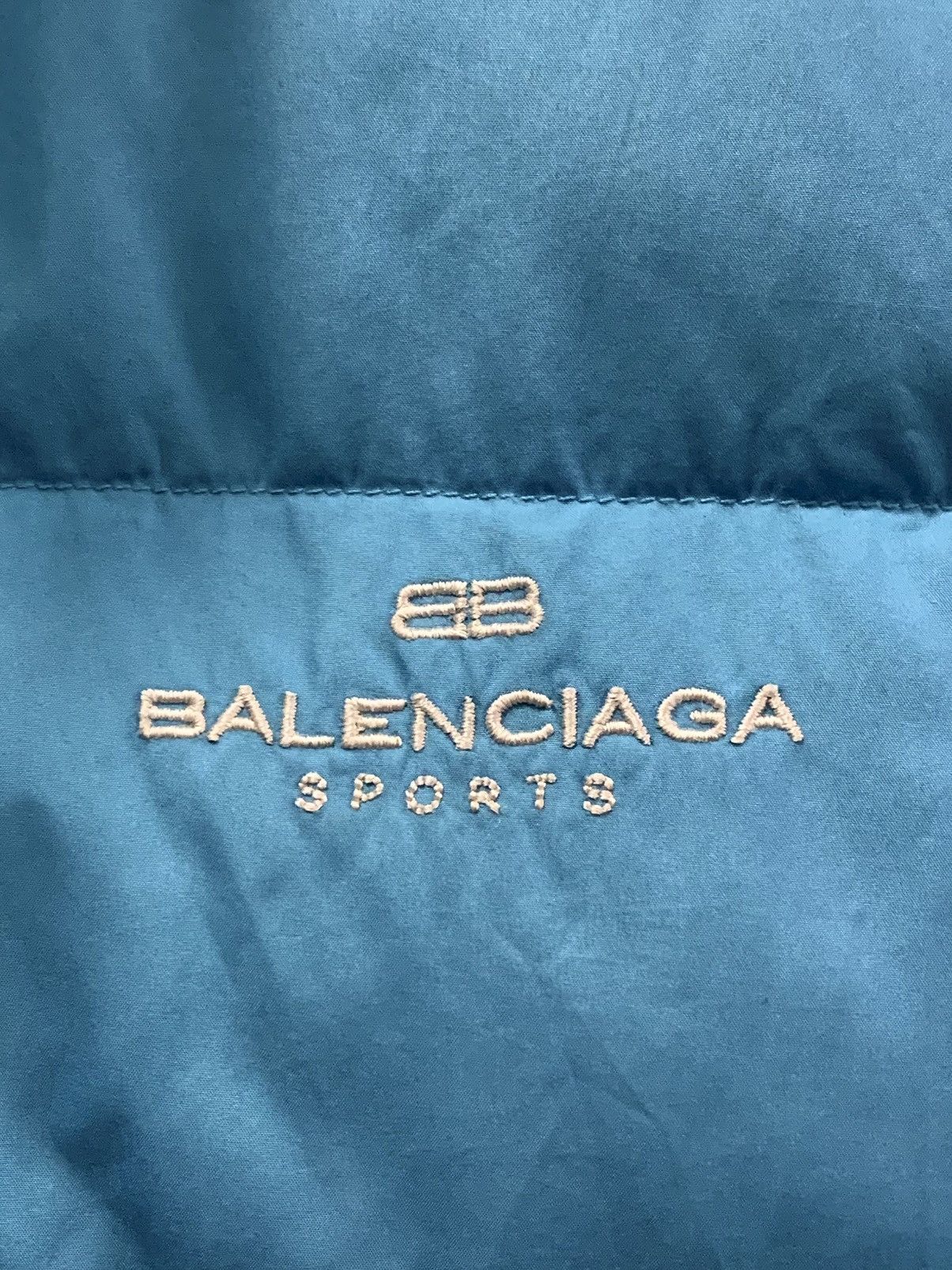 Balenciaga VINTAGE BALENCIAGA SPORTS REVERSIBLE DOWN JACKET Size US L / EU 52-54 / 3 - 5 Thumbnail