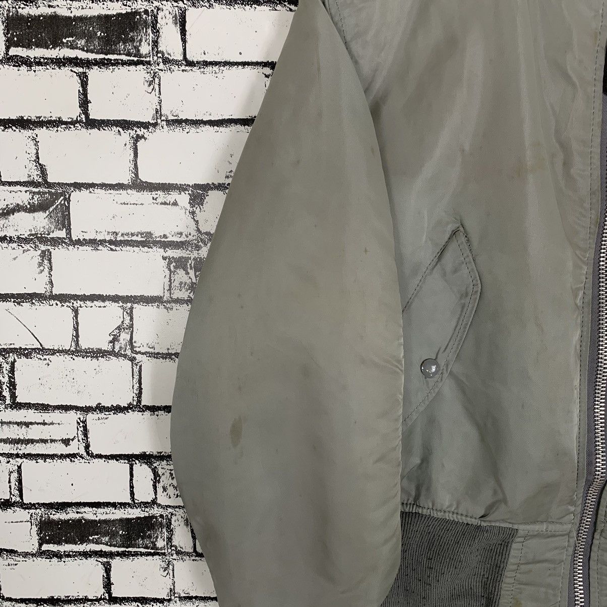 Alpha Industries Alpha Industries Riversible Bomber Jacket Size US S / EU 44-46 / 1 - 6 Thumbnail
