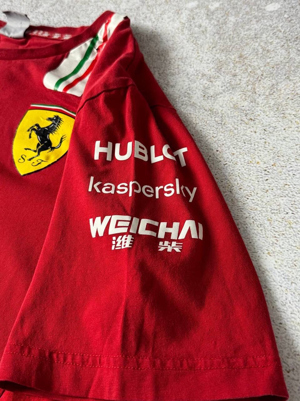Ferrari × NASCAR × Puma Vintage Puma Ferrari Racing T-shirt Big Graphic Logo Y2K Size US L / EU 52-54 / 3 - 3 Thumbnail