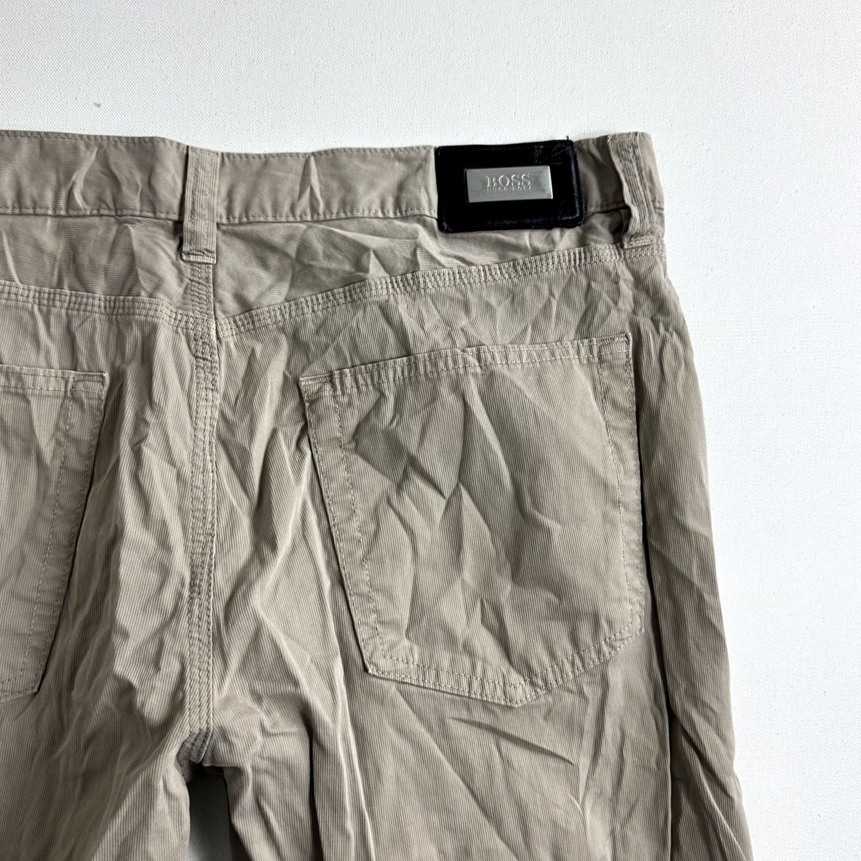 Hugo Boss VINTAGE HUGO BOSS Pants Chino Flat Front 38x30 Straight Leg Mens Brown Tan Chino Pants Mens Regular Size 38 Straight Leg Mens Size US 38 / EU 54 - 7 Thumbnail