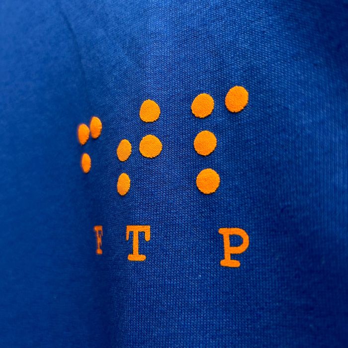 未着用品】 新品 FTP BRAILLE TEE T-shirts XL Tシャツ - トップス