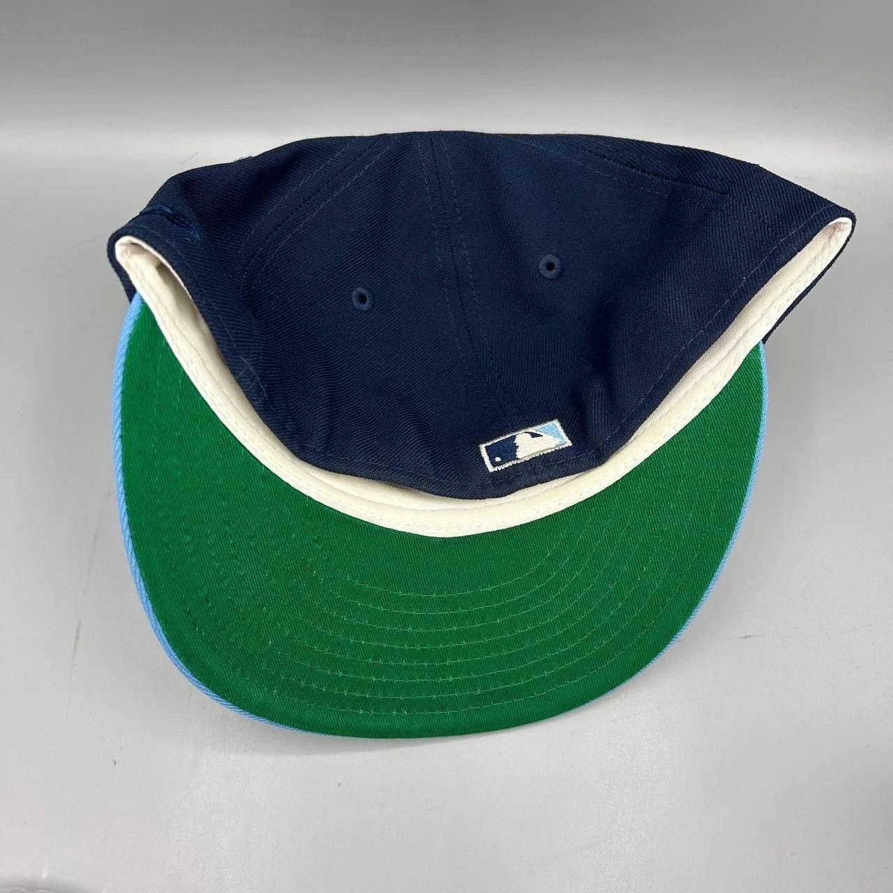 New Era Milwaukee Brewers Hat Men 7 1/4 Blue MLB Fitted Cap Size ONE SIZE - 7 Thumbnail