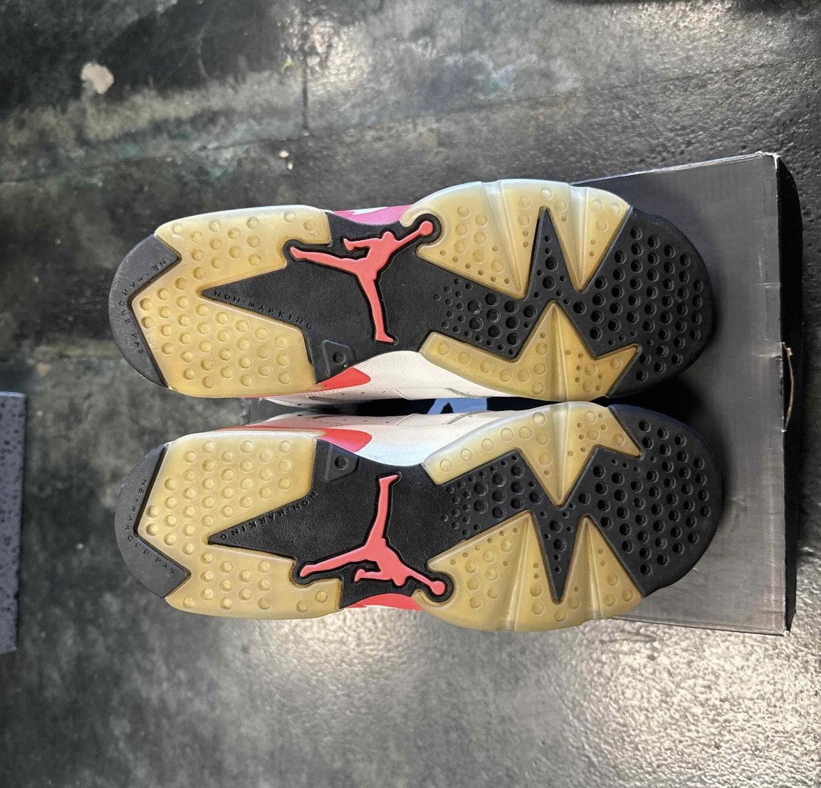 Jordan Brand Jordan 6 White Infrared Size US 6.5 / EU 39-40 - 5 Thumbnail