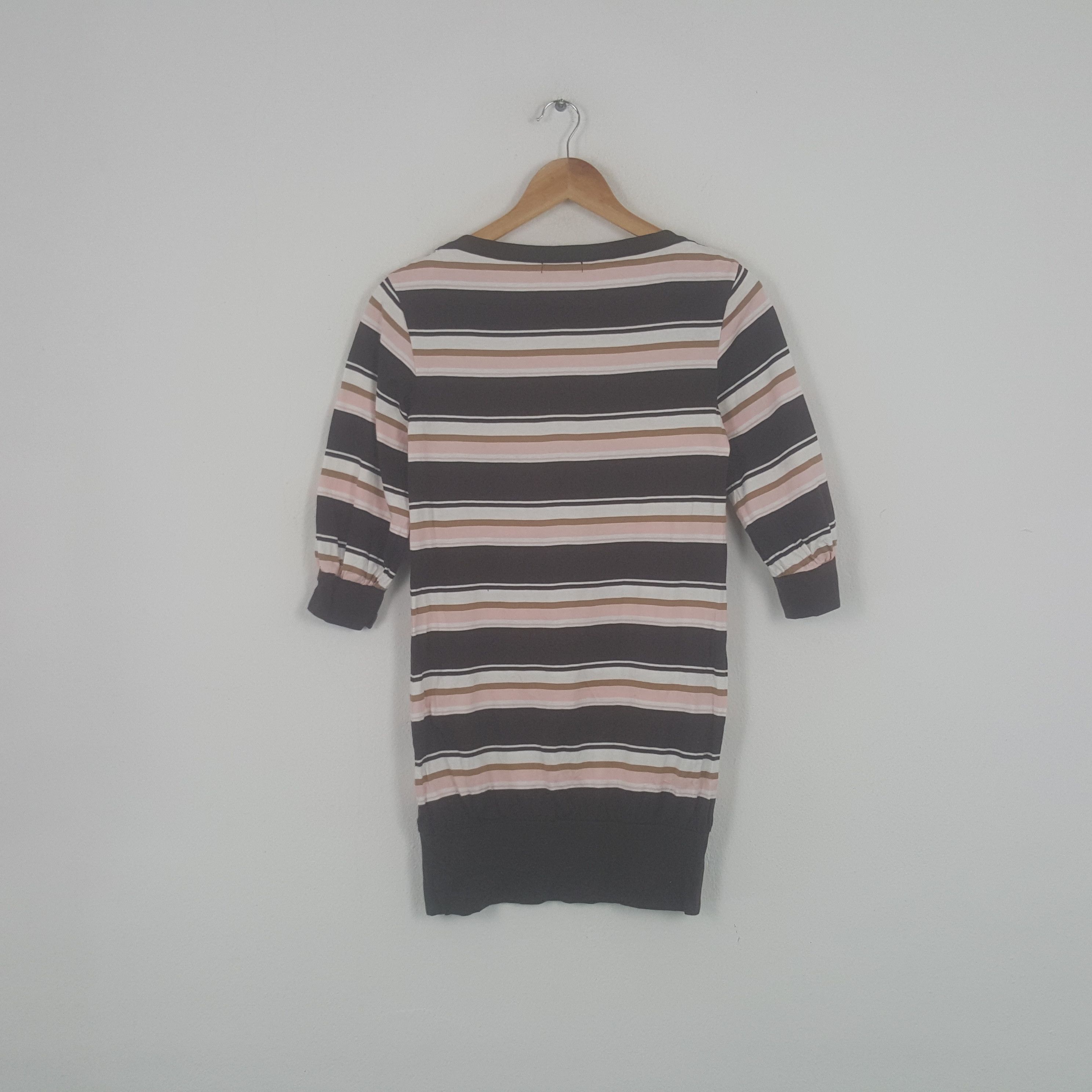 Burberry × Vintage Vintage Burberry London Blue Label Tshirt Size XS / US 0-2 / IT 36-38 - 3 Thumbnail