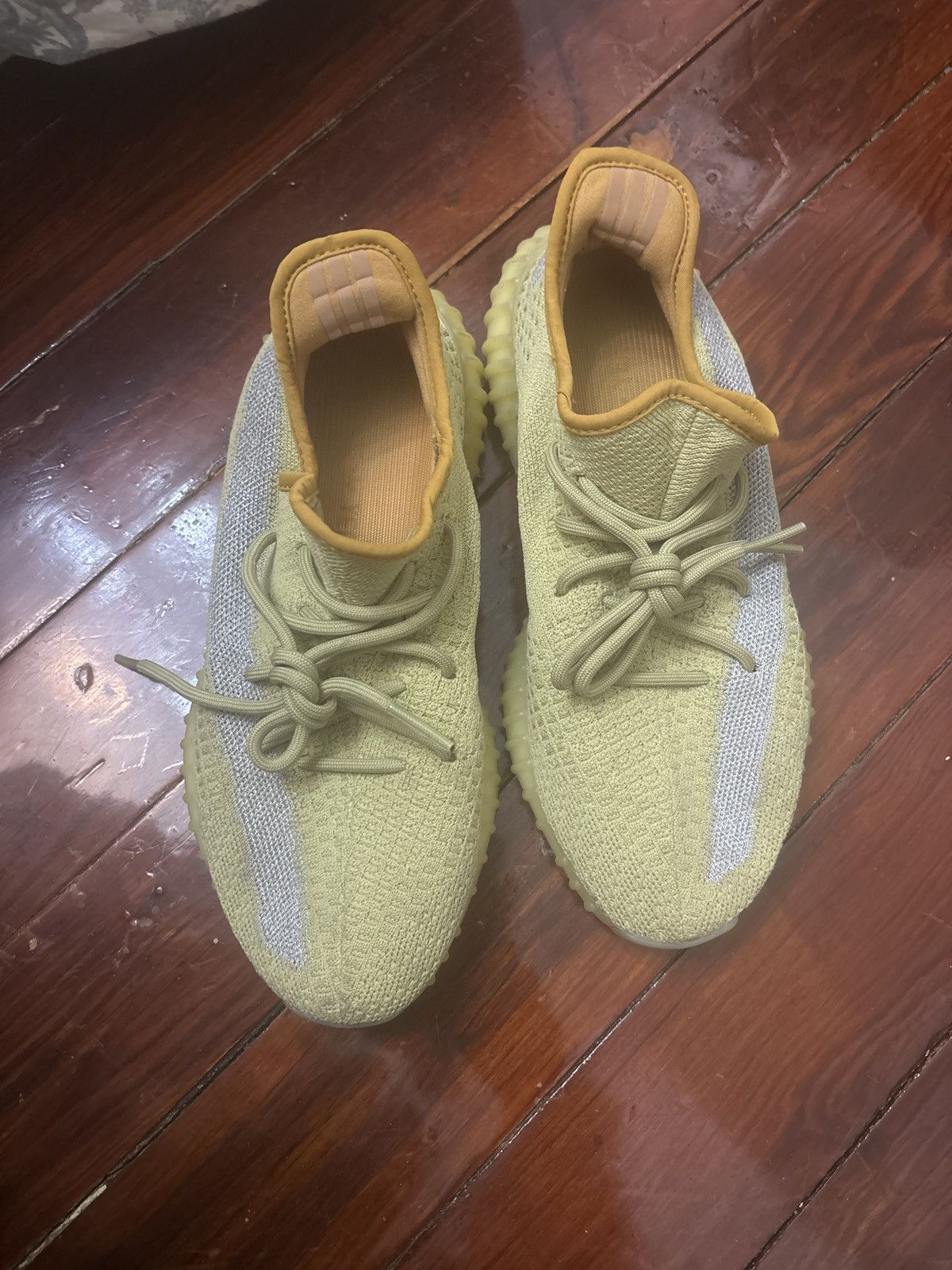 Adidas Yeezy Boost 350 V2 'Marsh' Size US 8 / EU 41 - 1 Thumbnail