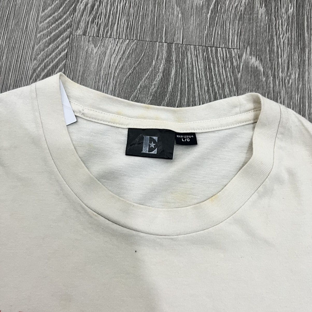 The GV Gallery Elton John Promo Tee Size US L / EU 52-54 / 3 - 3 Thumbnail