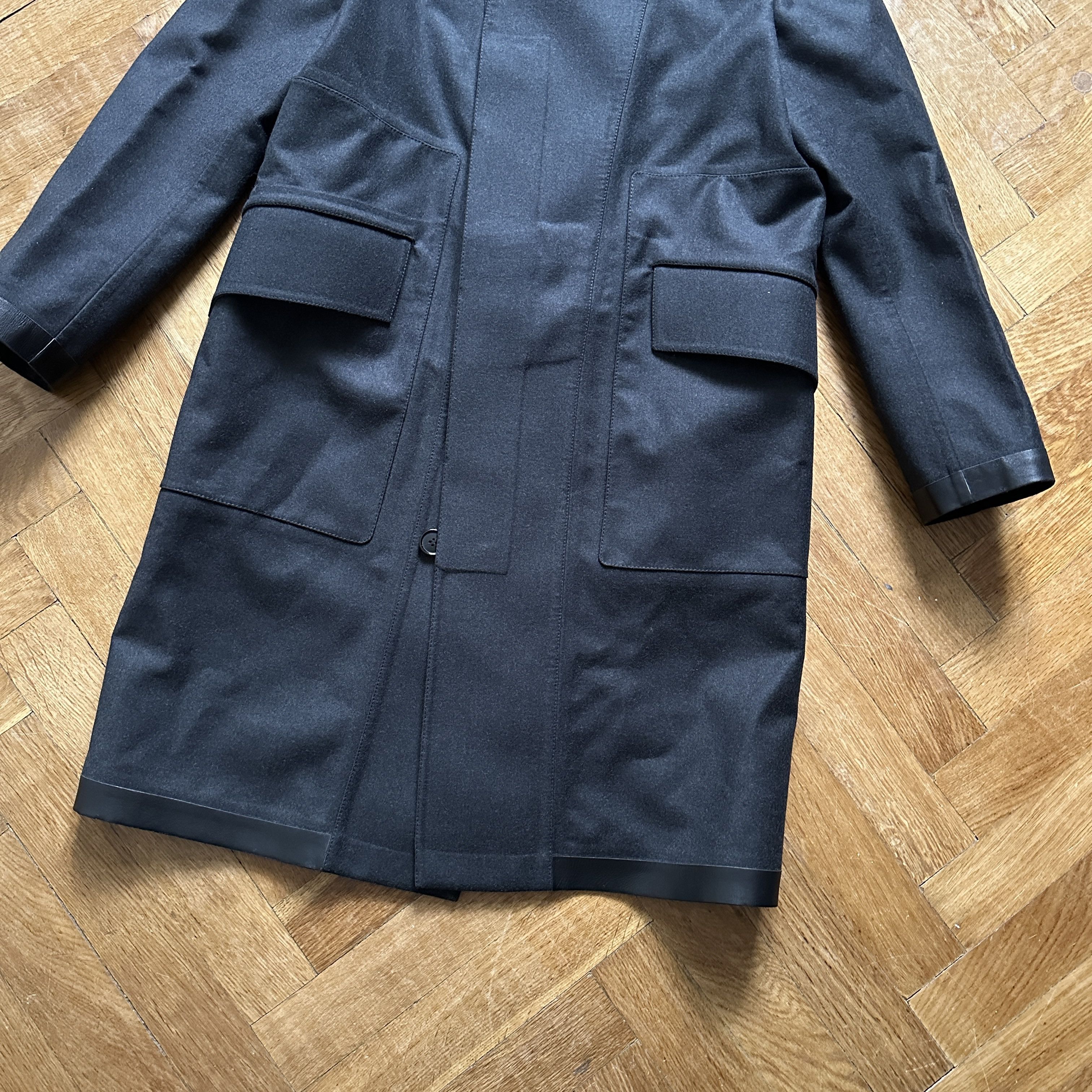 Berluti FW17 Prototype Grey Corduroy Collar Coat Size US S / EU 44-46 / 1 - 4 Thumbnail