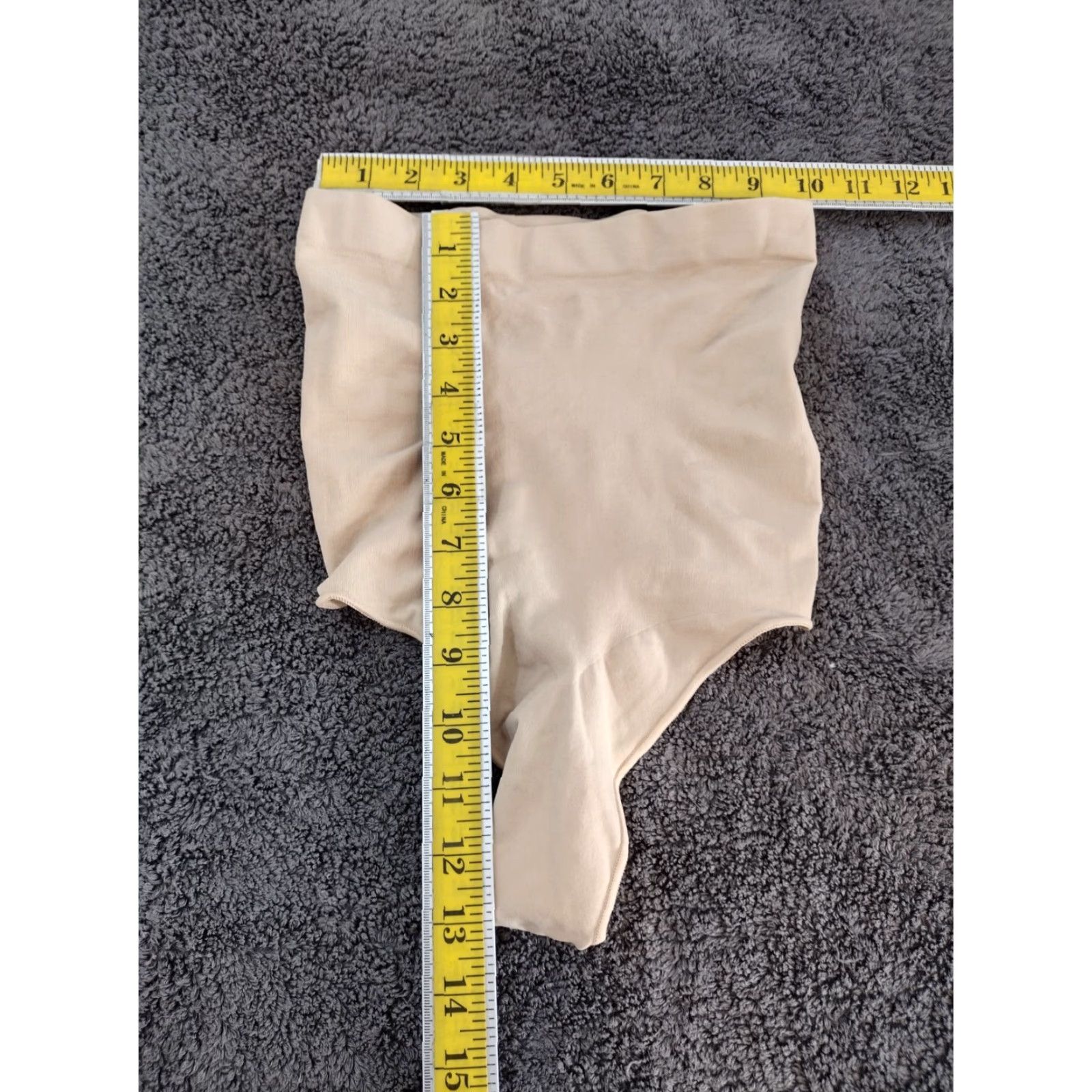 SKIMS SKIMS Shapewear Sand Seamless Sculpt High-Waisted Thong 2X/3X Womens Adult Sand 2X/3X Size ONE SIZE - 4 Thumbnail