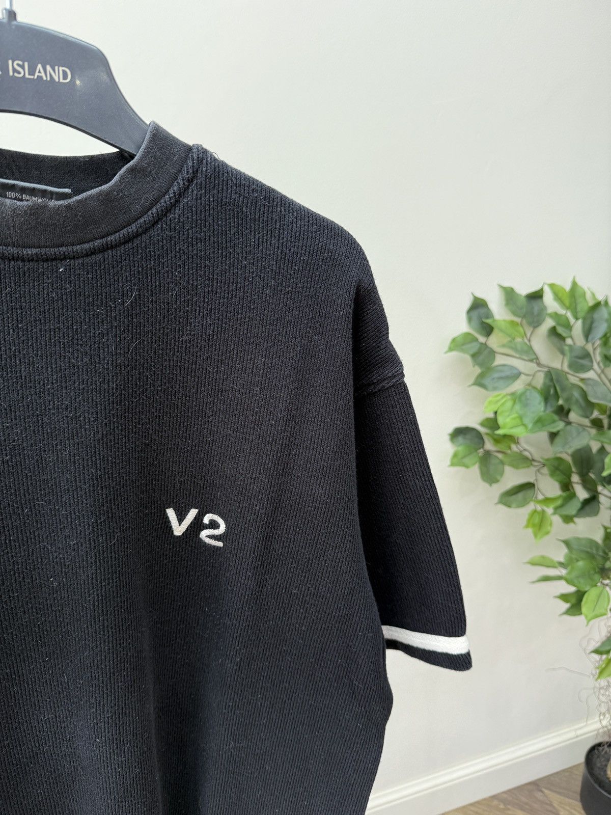 Versace Jeans Couture VINTAGE VERSACE JEANS COUTURE V2 T-SHIRT Size US L / EU 52-54 / 3 - 6 Thumbnail