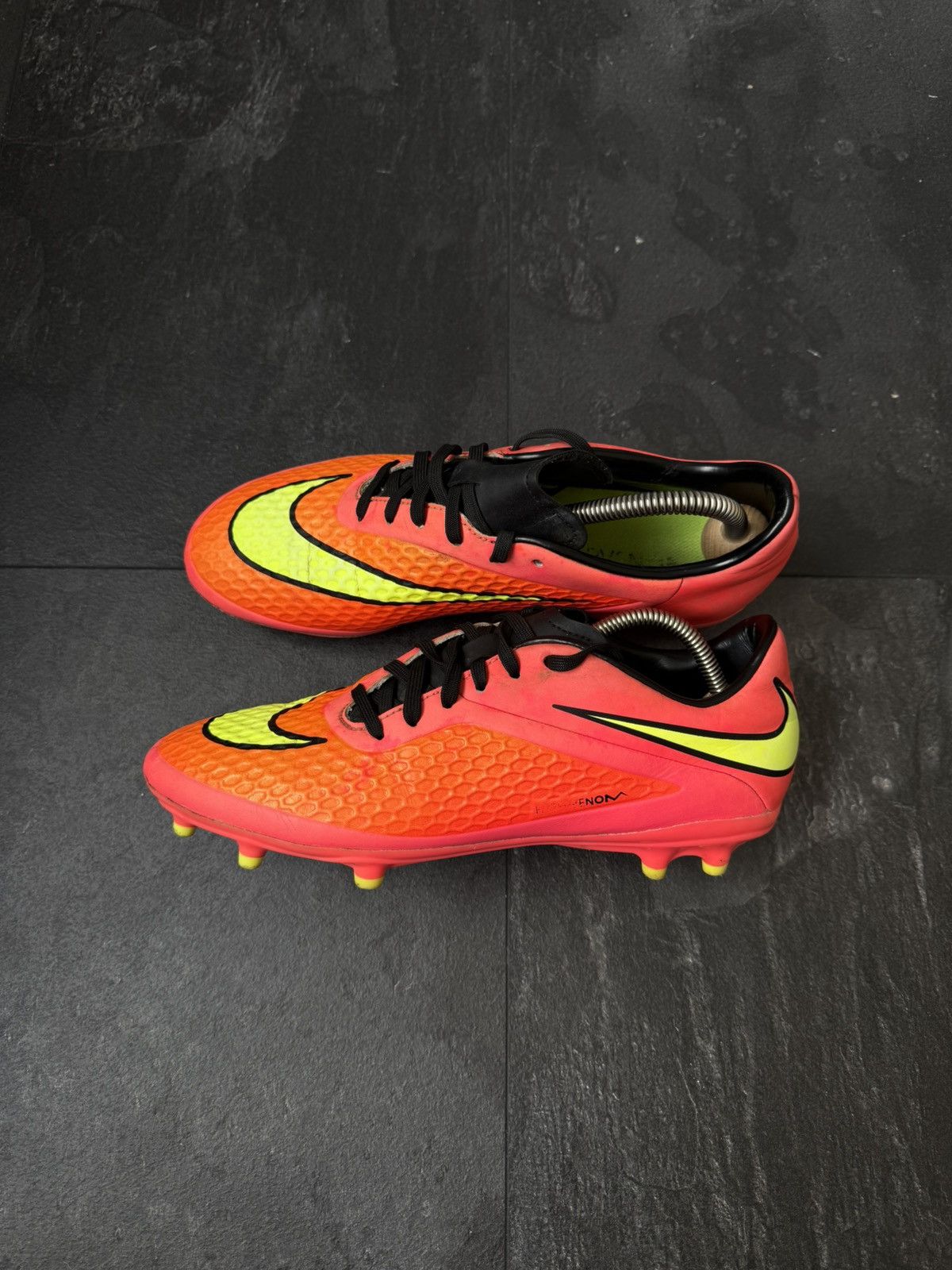 Vintage Nike vintage soccer football boots hypervenom phelon FG Size US 7 / EU 40 - 7 Thumbnail