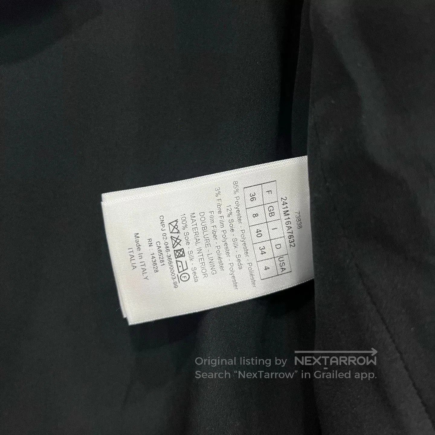 Dior dior embroidered silk coat in size 36. Size US S / EU 44-46 / 1 - 5 Thumbnail