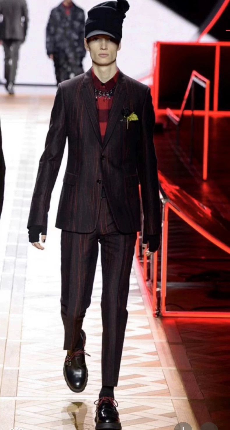 Dior Dior Red wool suit Size US M / EU 48-50 / 2 - 7 Thumbnail