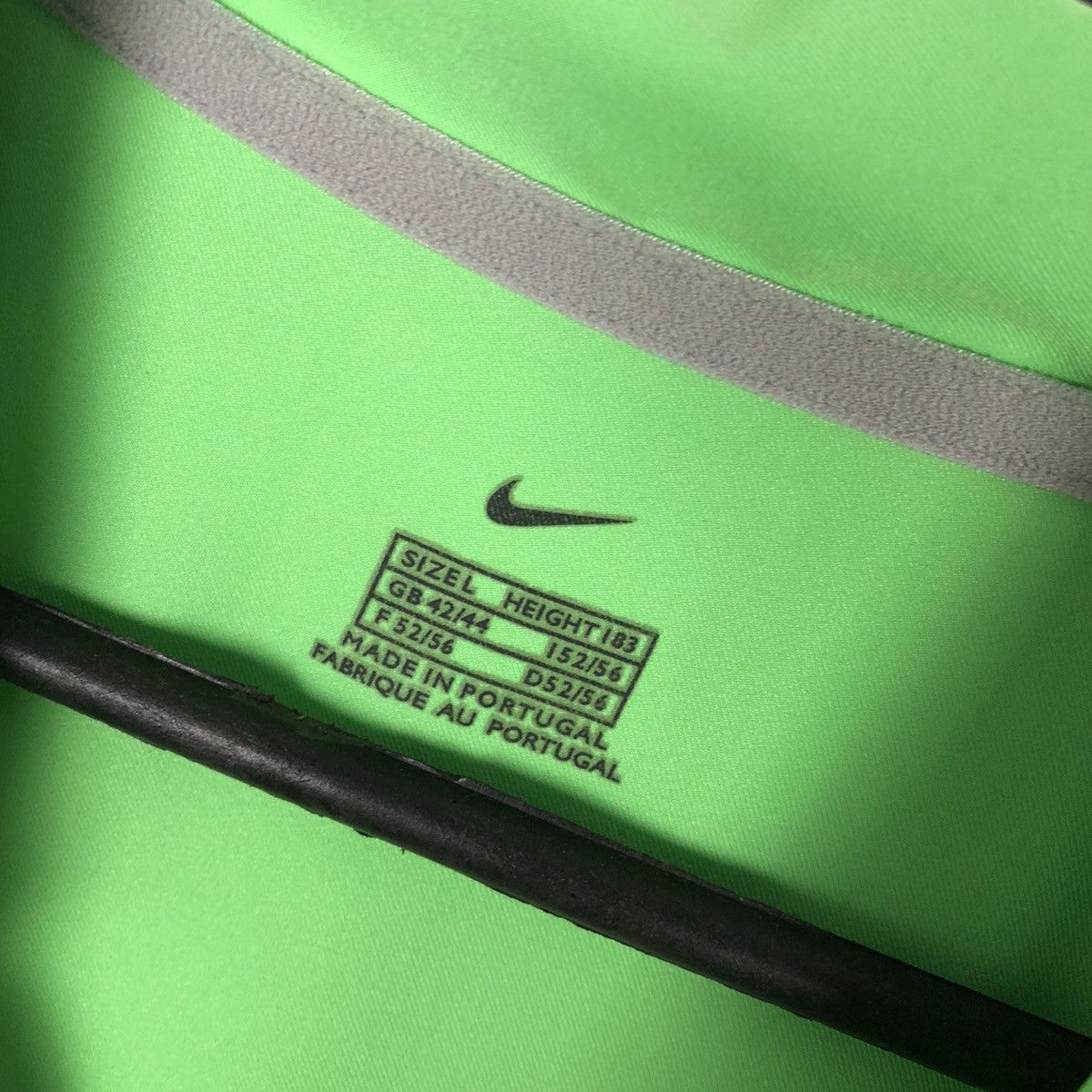 Nike Nike Nigeria national team 2002 2004 home soccer jersey Size US L / EU 52-54 / 3 - 9 Thumbnail