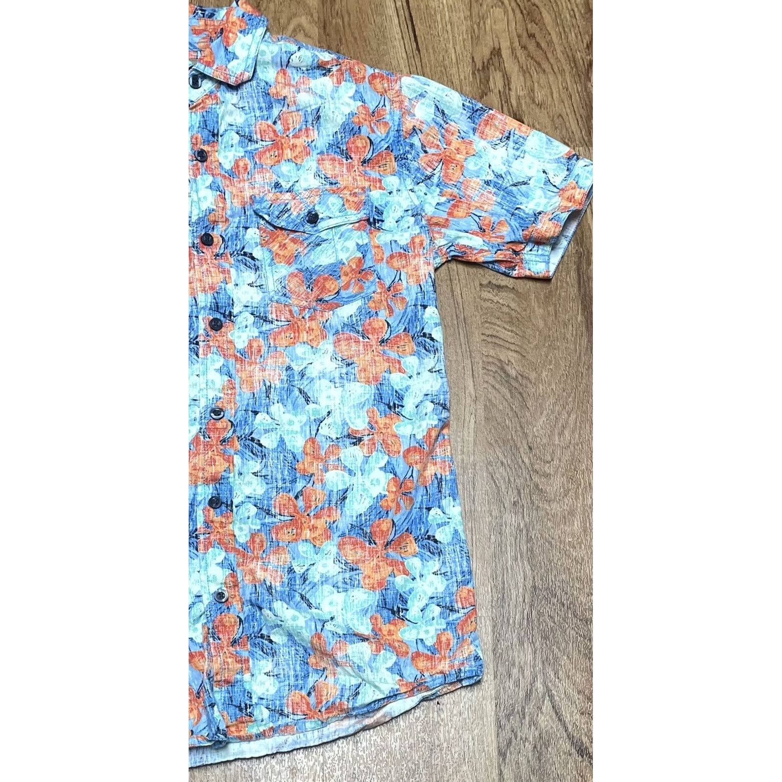 Camel Men’s Red Camel Hawaiian Shirt Short Sleeve Button-Down Small Blue&Orange Flowers Shirt Size US S / EU 44-46 / 1 - 2 Thumbnail
