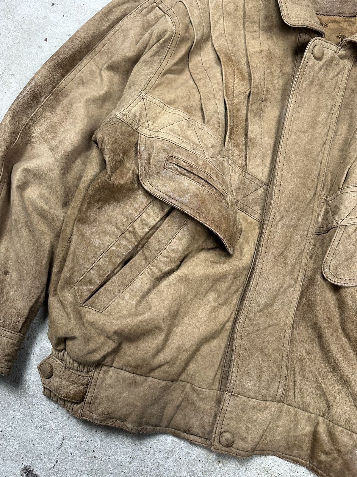 Genuine Leather × Vintage Vintage 90s Brown Distressed Utility Leather Bomber Jacket Size US L / EU 52-54 / 3 - 9 Thumbnail
