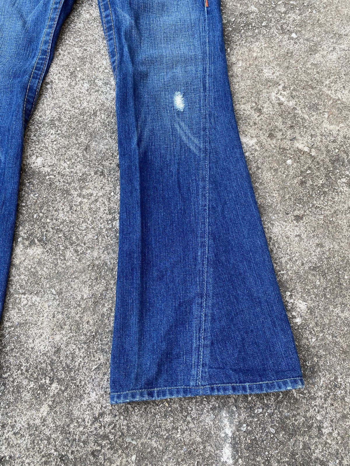 Japanese Brand × Le Grande Bleu (L.G.B.) × True Religion True Religion Flare Distressed Denim Size 26" / US 2 / IT 38 - 7 Thumbnail
