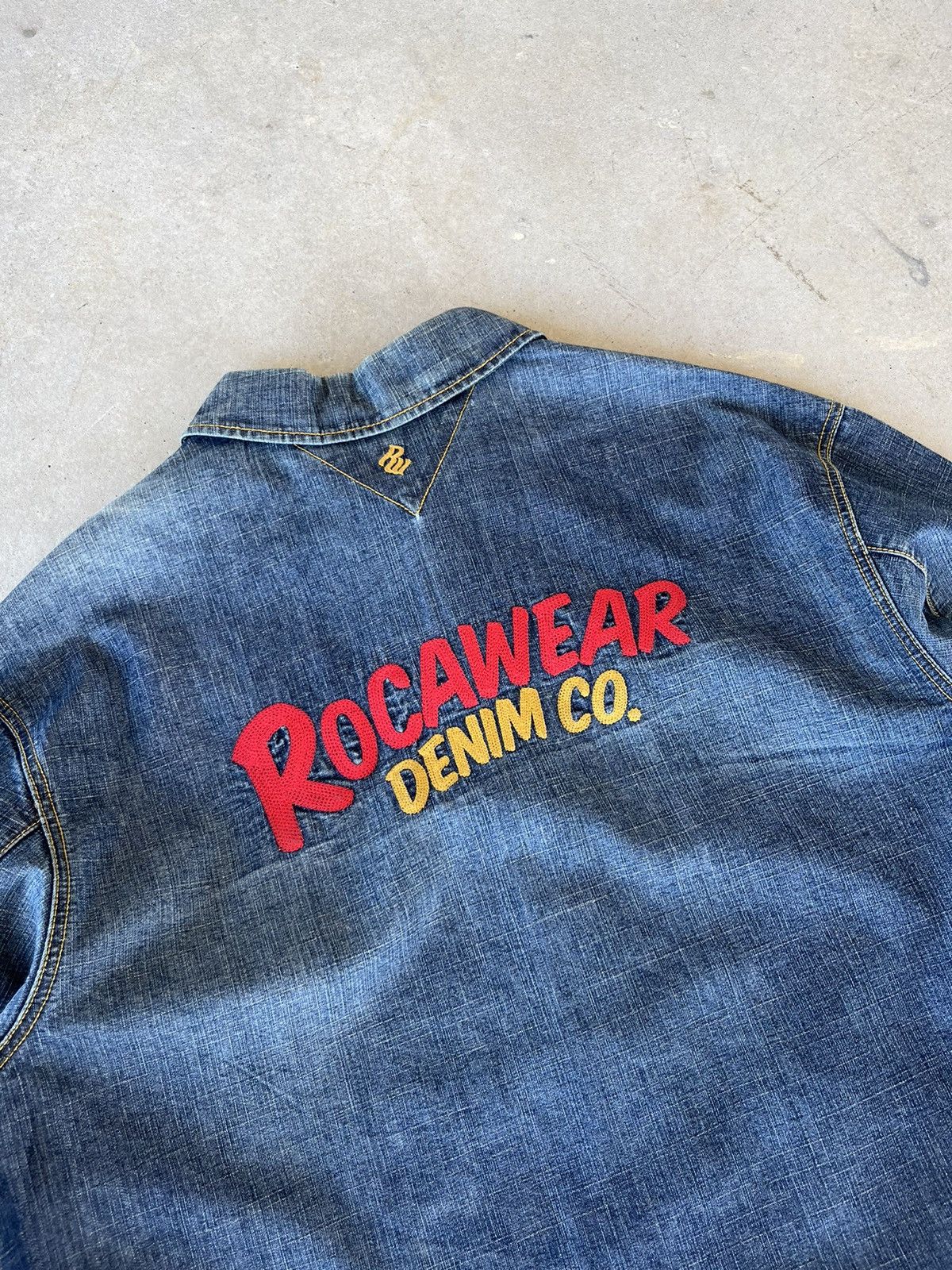 Ecko Unltd. Vintage Y2K Rocawear Denim Chore Coat w/ Emboridered Patches Size US XXL / EU 58 / 5 - 4 Thumbnail