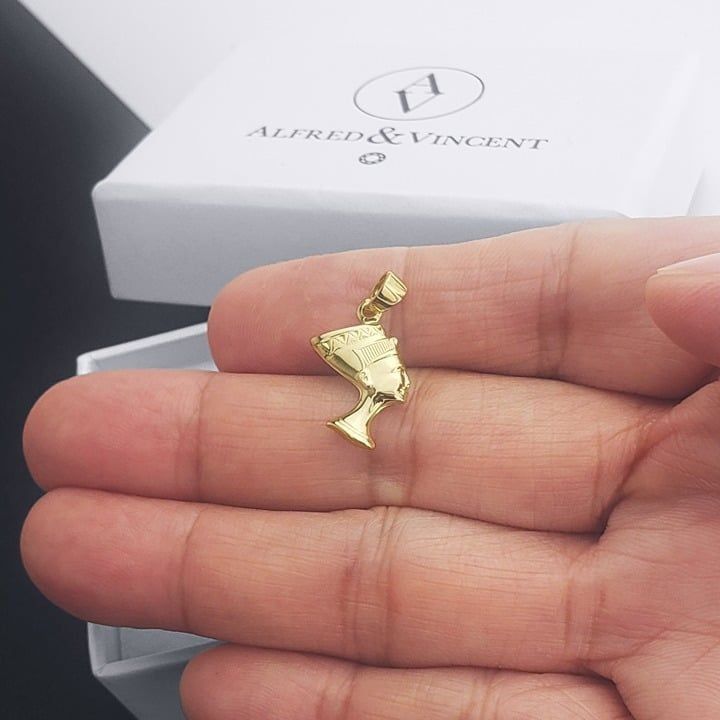 Other Queen Nefertiti Goddess of Fertility 14k Yellow Gold Pendant Size ONE SIZE - 4 Thumbnail