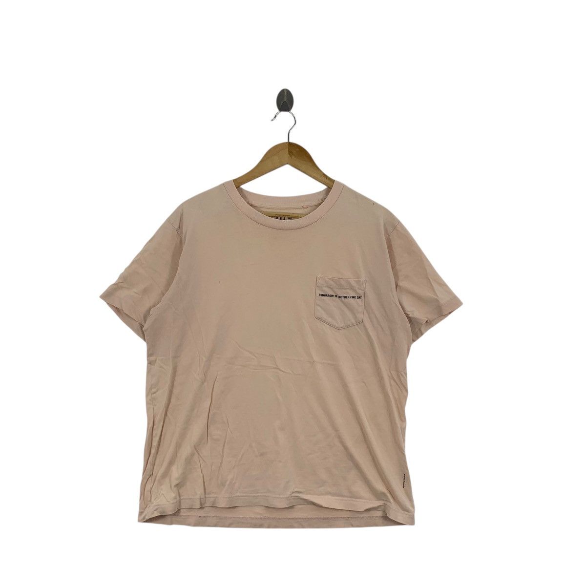 Uniqlo UNIQLO x RIRKRIT TIRAVANIJA Thai Art Artist Thrashed Tee Size L / US 10 / IT 46 - 3 Thumbnail