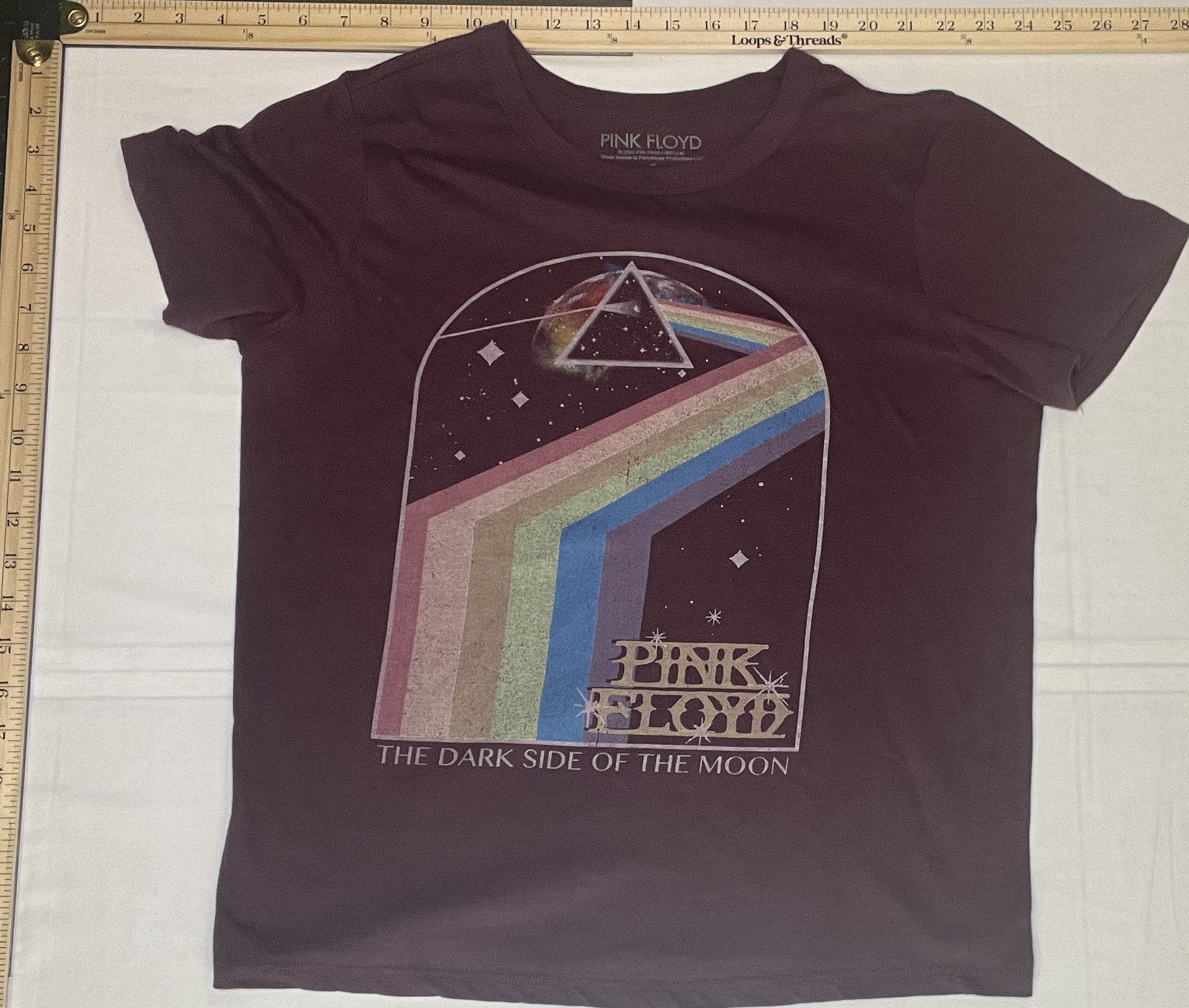 Pink Floyd Dark Side Of The Moon T Shirt Womens Small Maroon Size S / US 4 / IT 40 - 1 Thumbnail